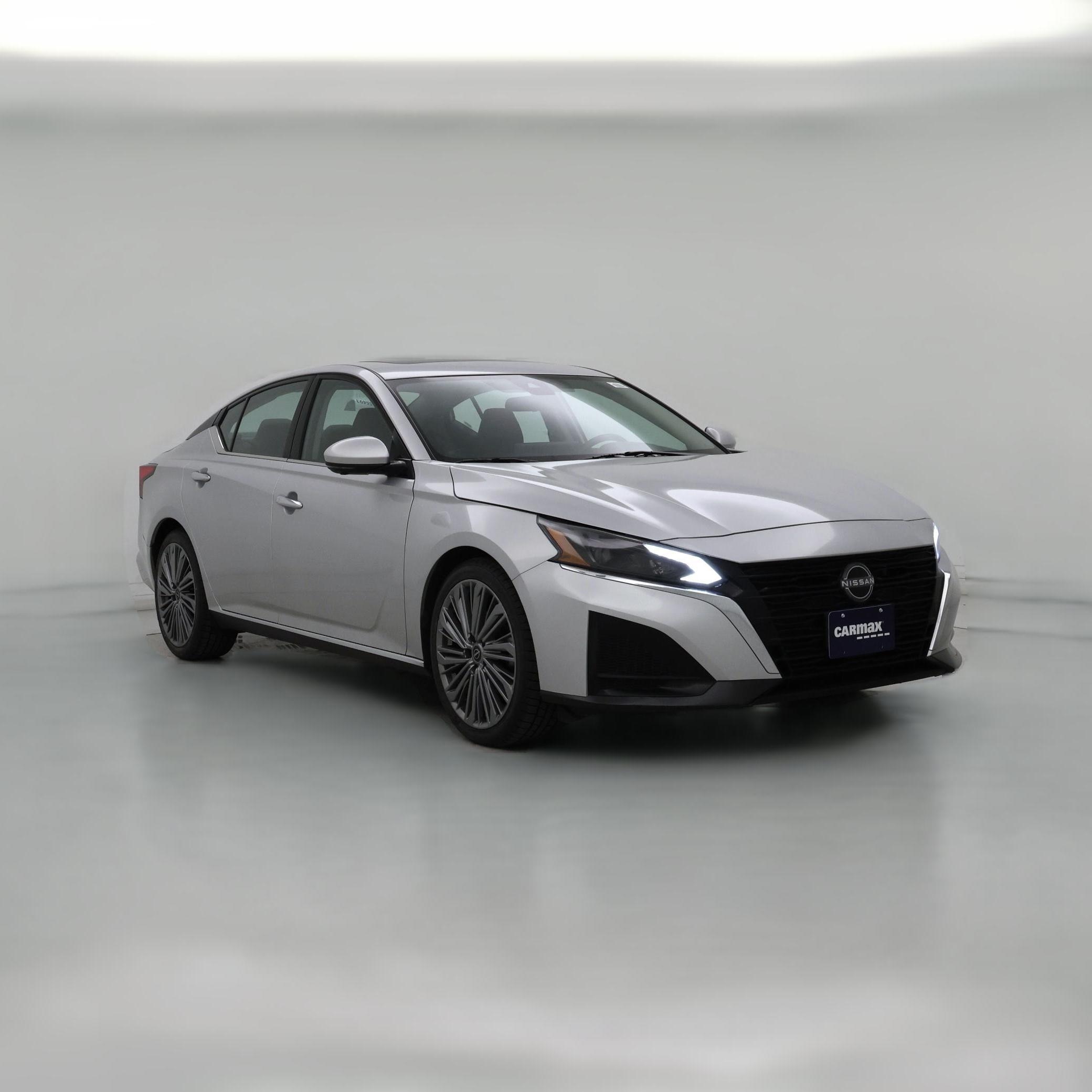 Thumbnail: 2023 Nissan Altima - 1