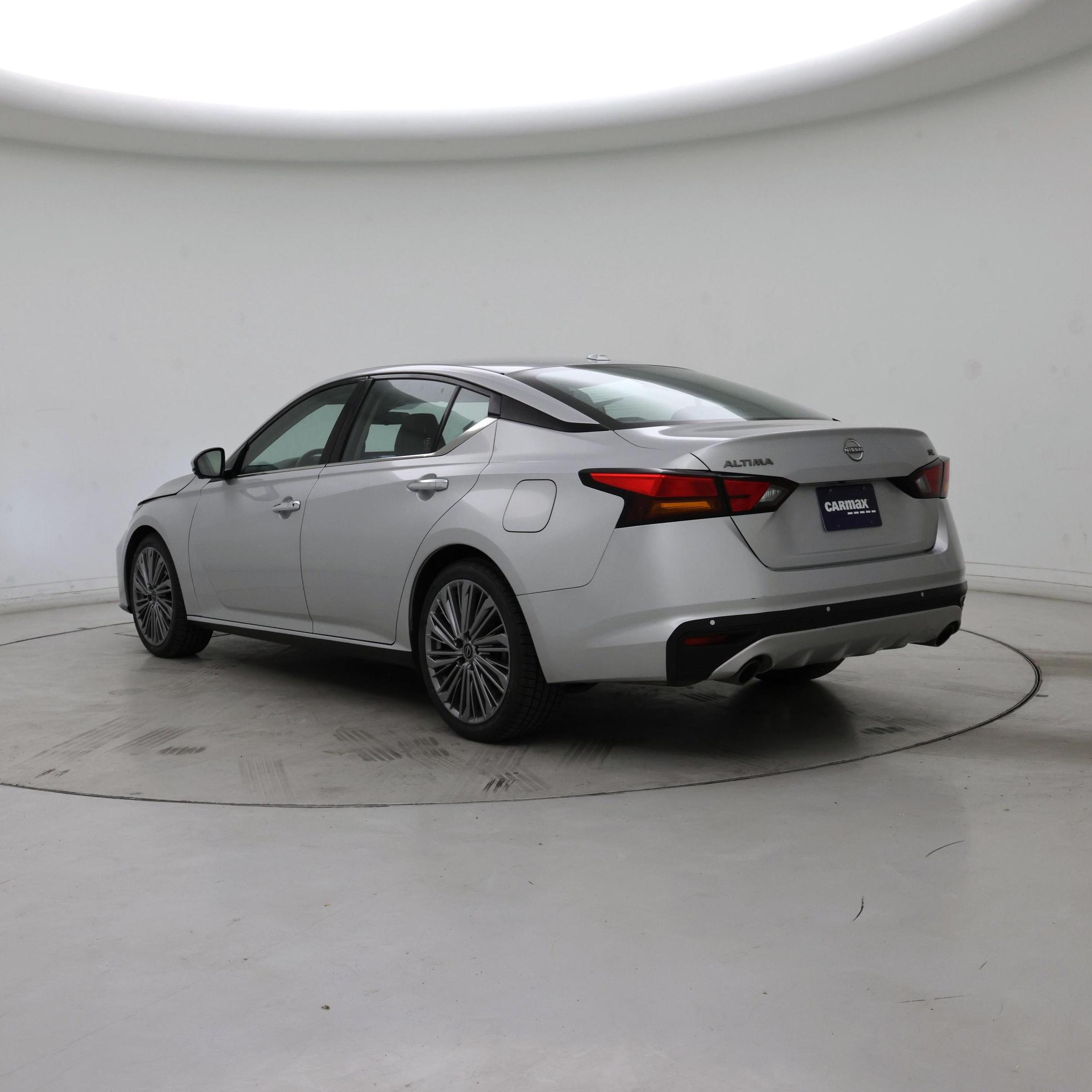 Thumbnail: 2023 Nissan Altima - 2