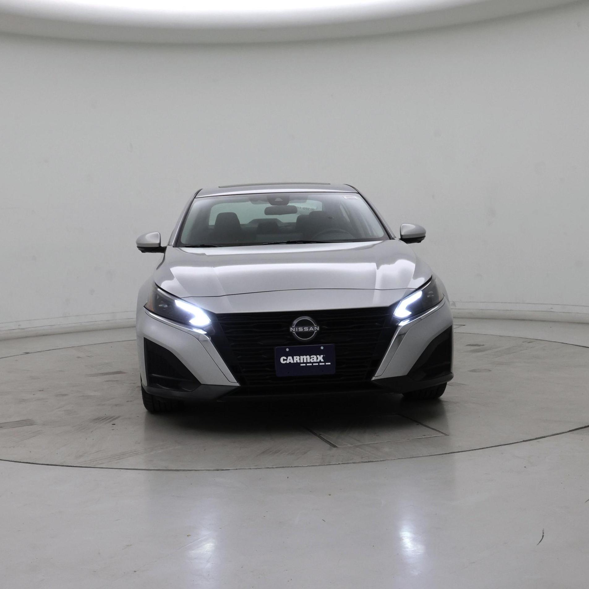 Thumbnail: 2023 Nissan Altima - 5