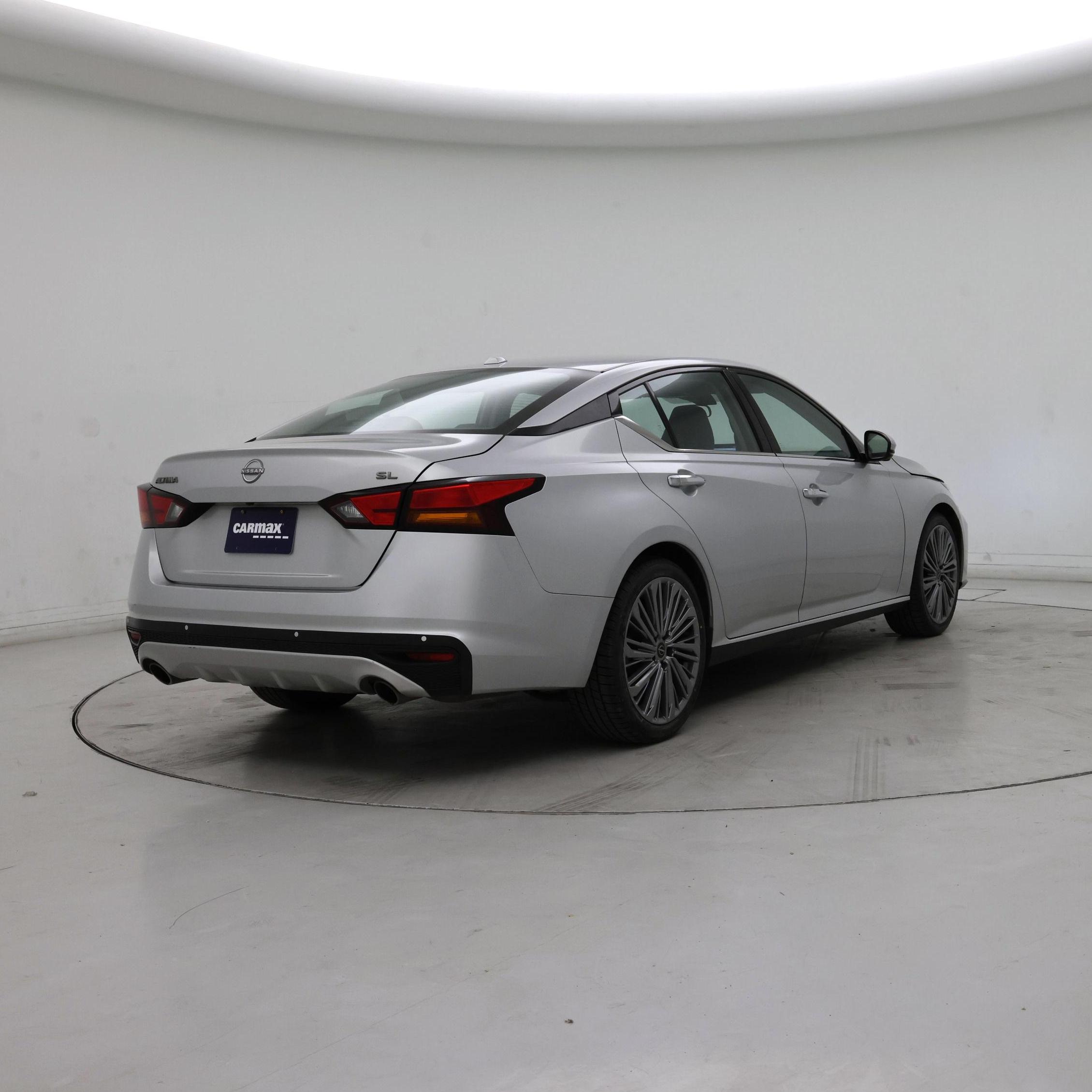 Thumbnail: 2023 Nissan Altima - 8