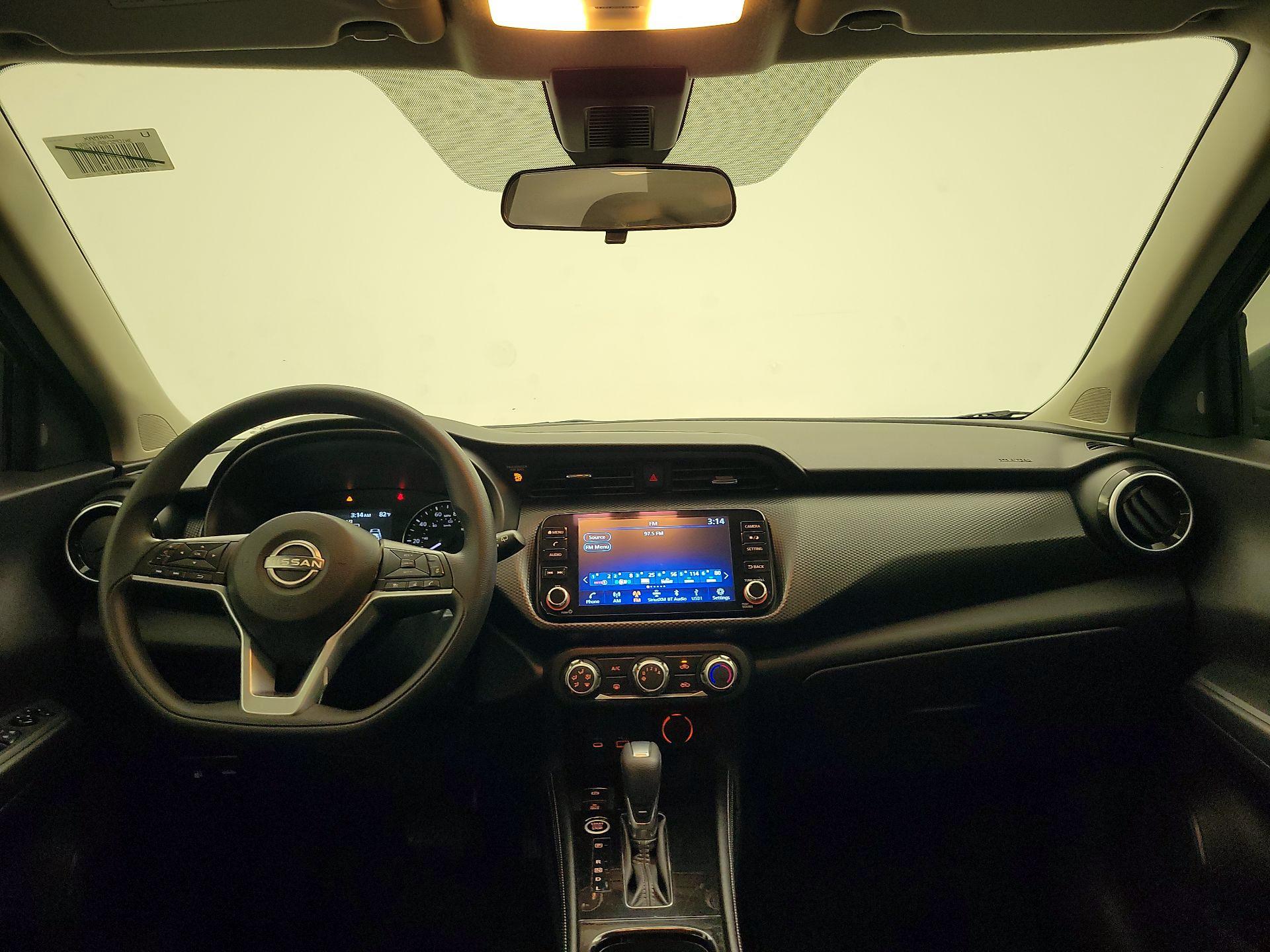 Thumbnail: 2023 Nissan Kicks - 9