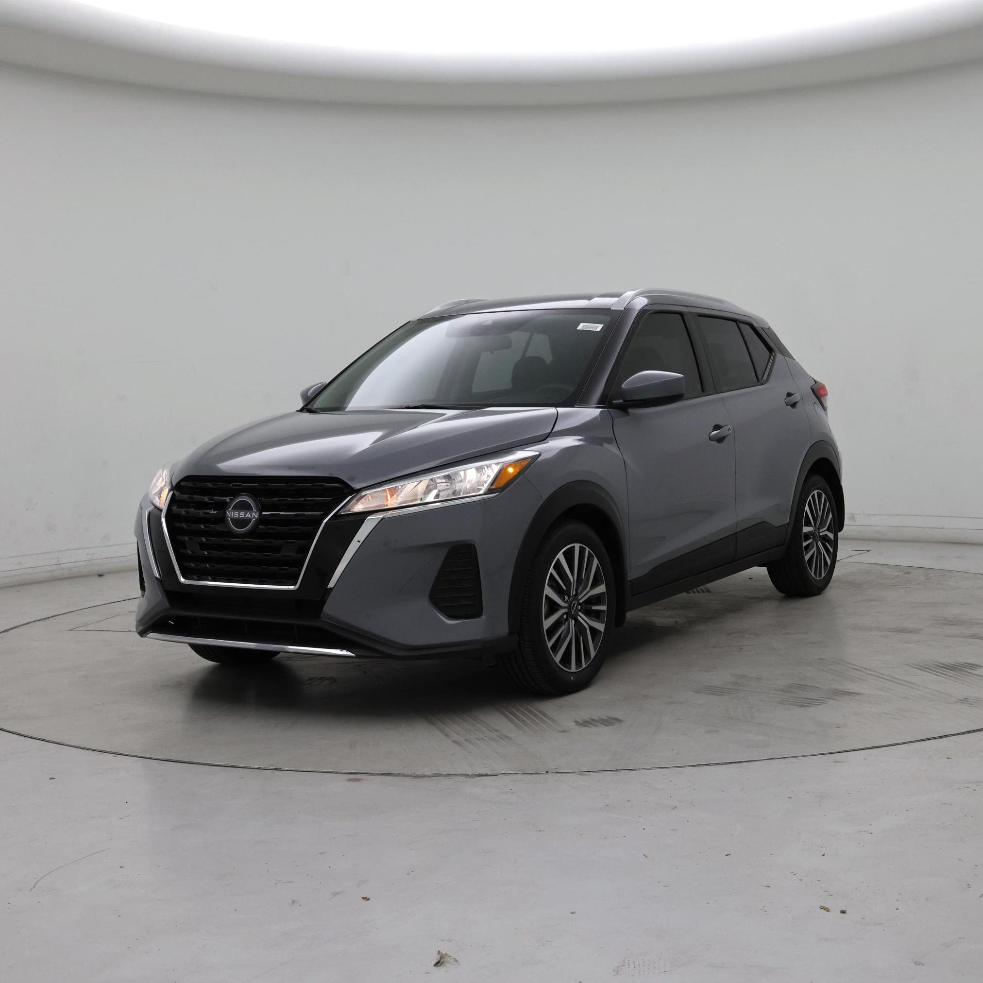 Thumbnail: 2023 Nissan Kicks - 4