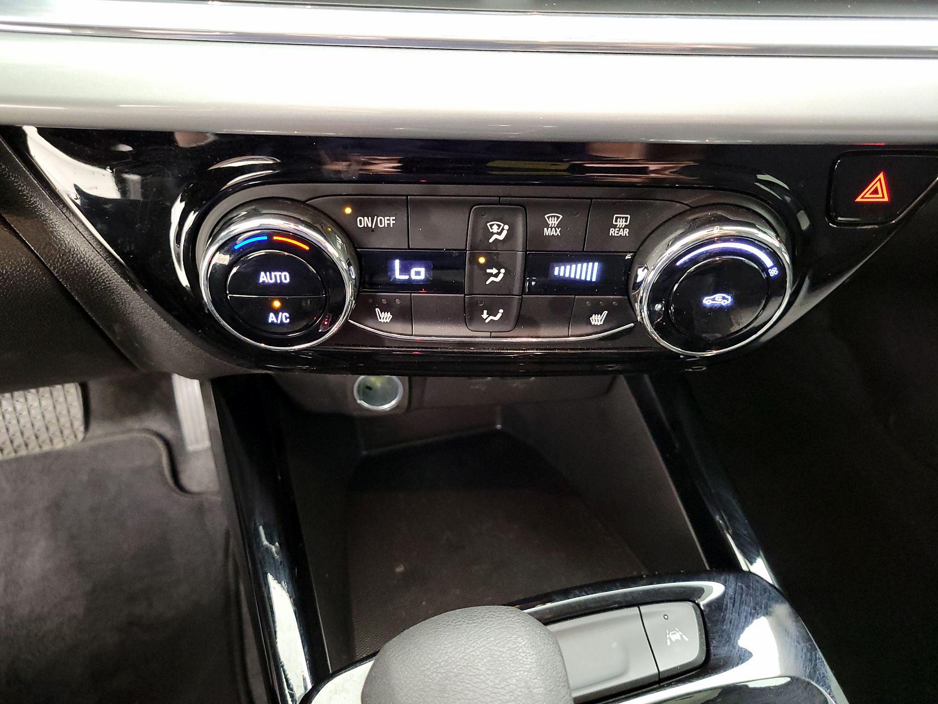 Thumbnail: 2025 Chevrolet Trax - 16