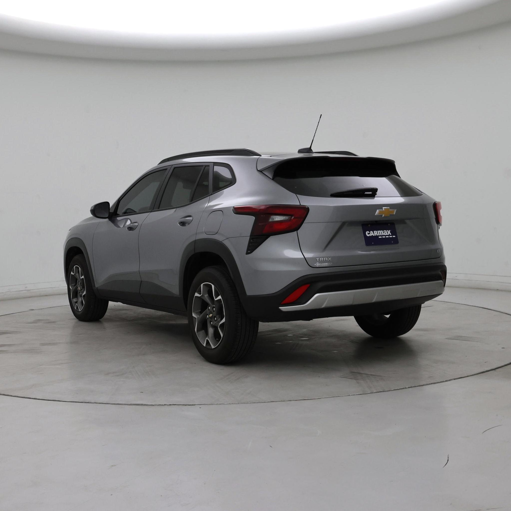 Thumbnail: 2025 Chevrolet Trax - 2