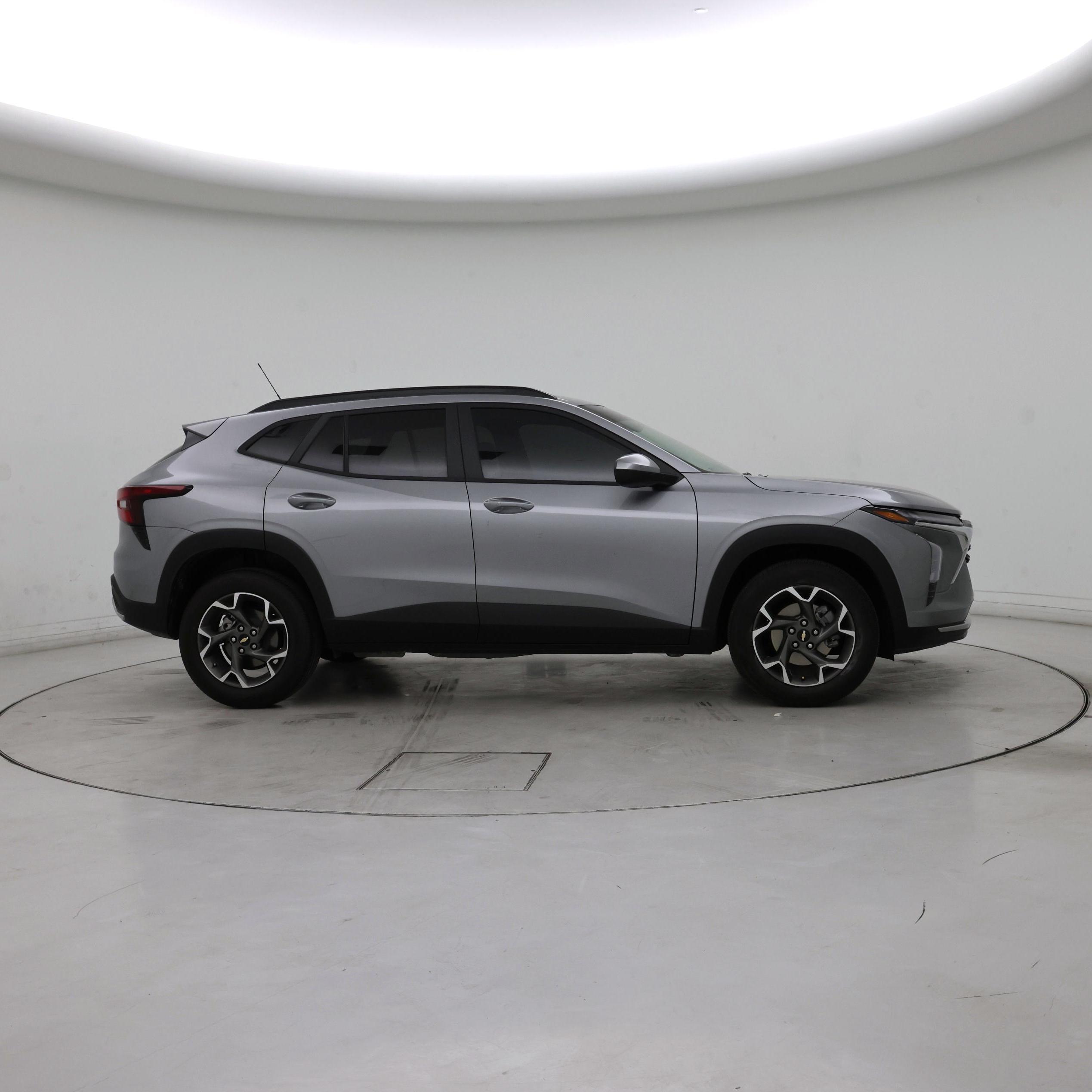Thumbnail: 2025 Chevrolet Trax - 7
