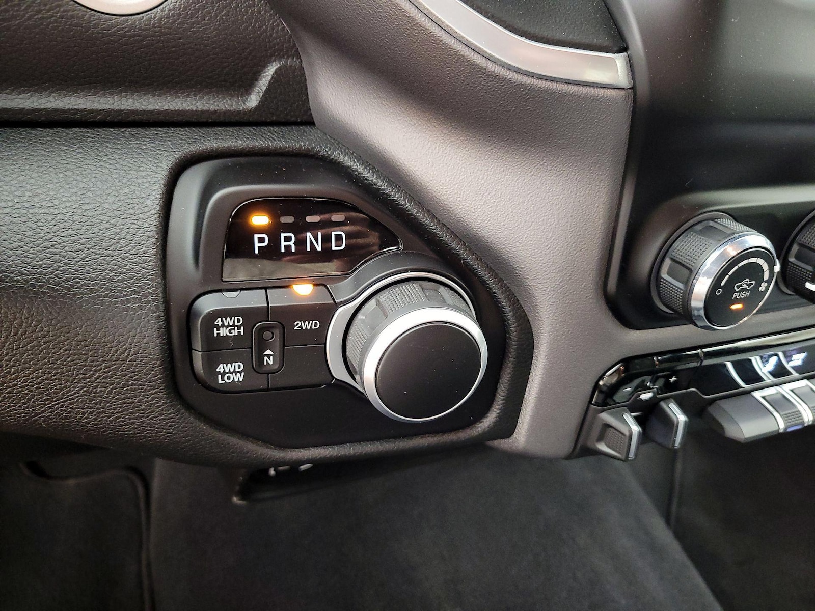 2024 RAM Ram 2500 Pickup Big Horn - Photo 16
