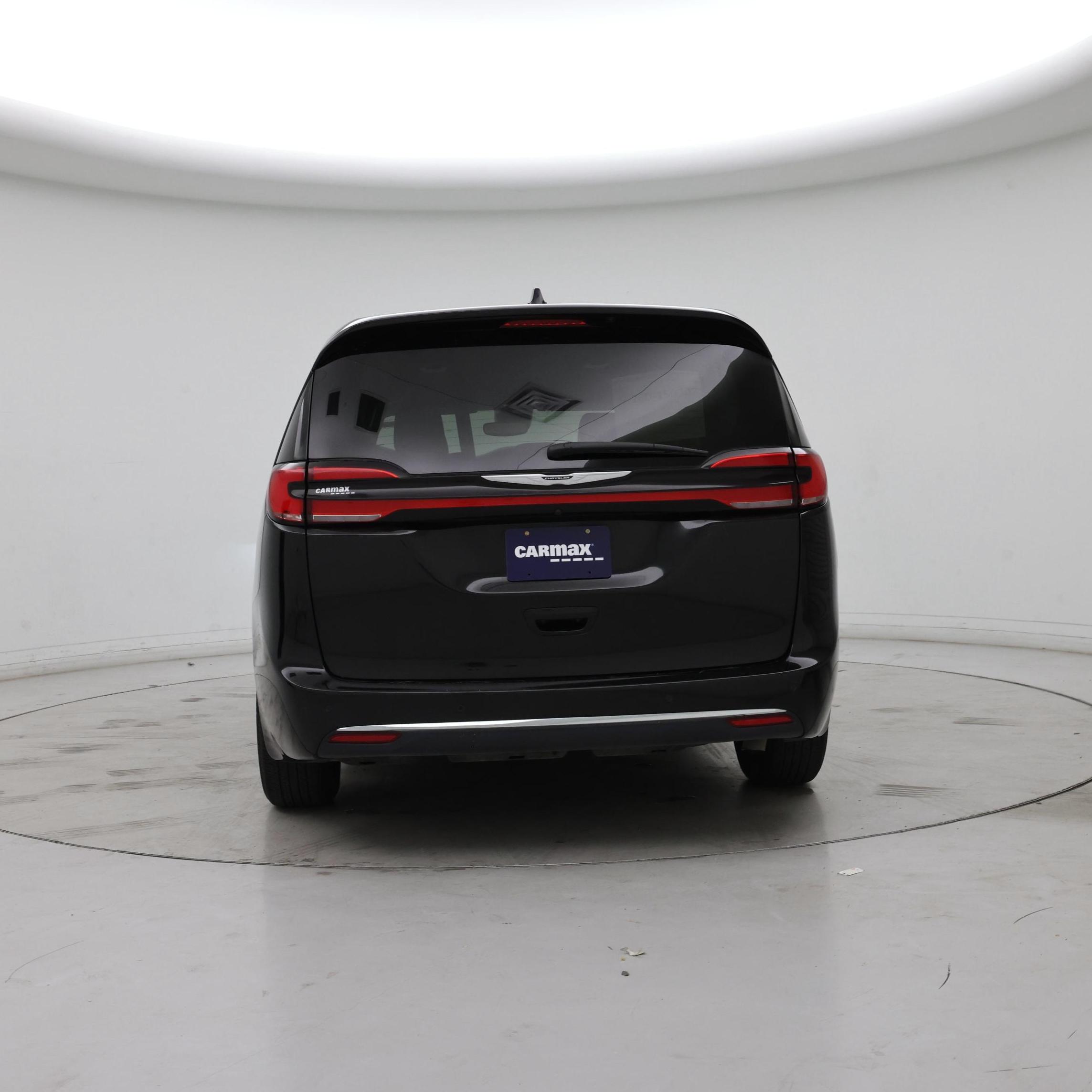 Thumbnail: 2024 Chrysler Pacifica - 6
