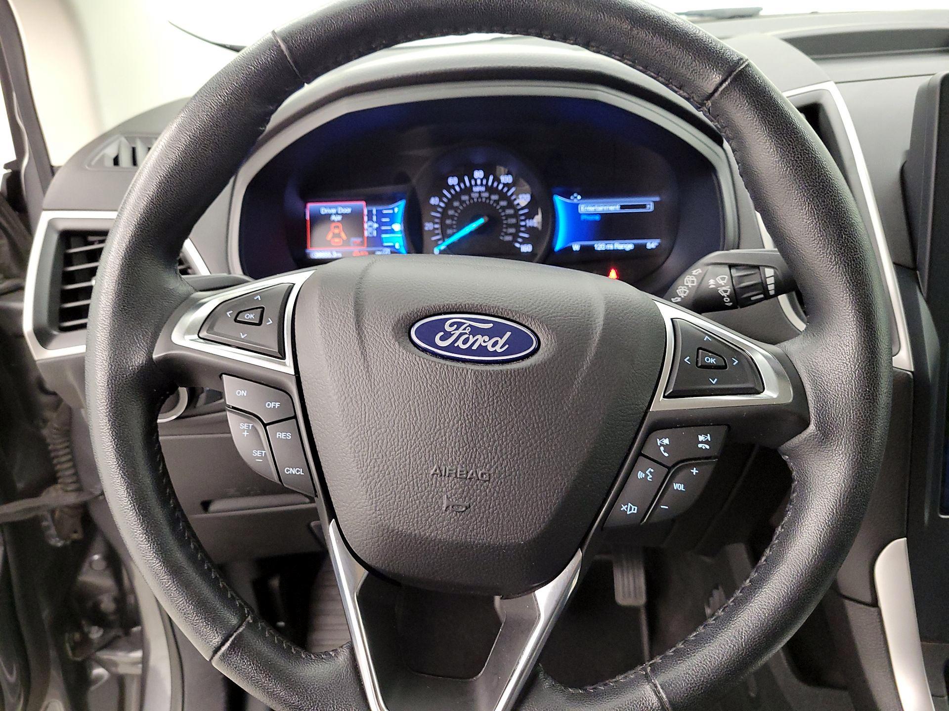 Thumbnail: 2023 Ford Edge - 10