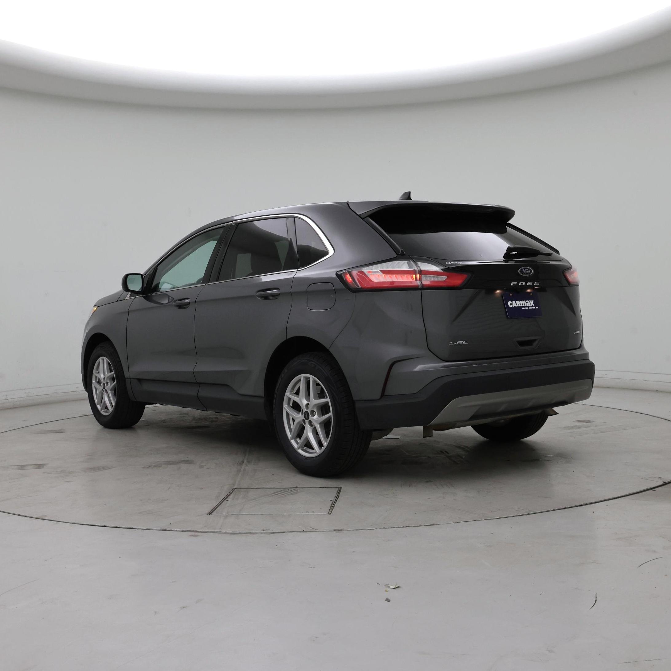 Thumbnail: 2023 Ford Edge - 2