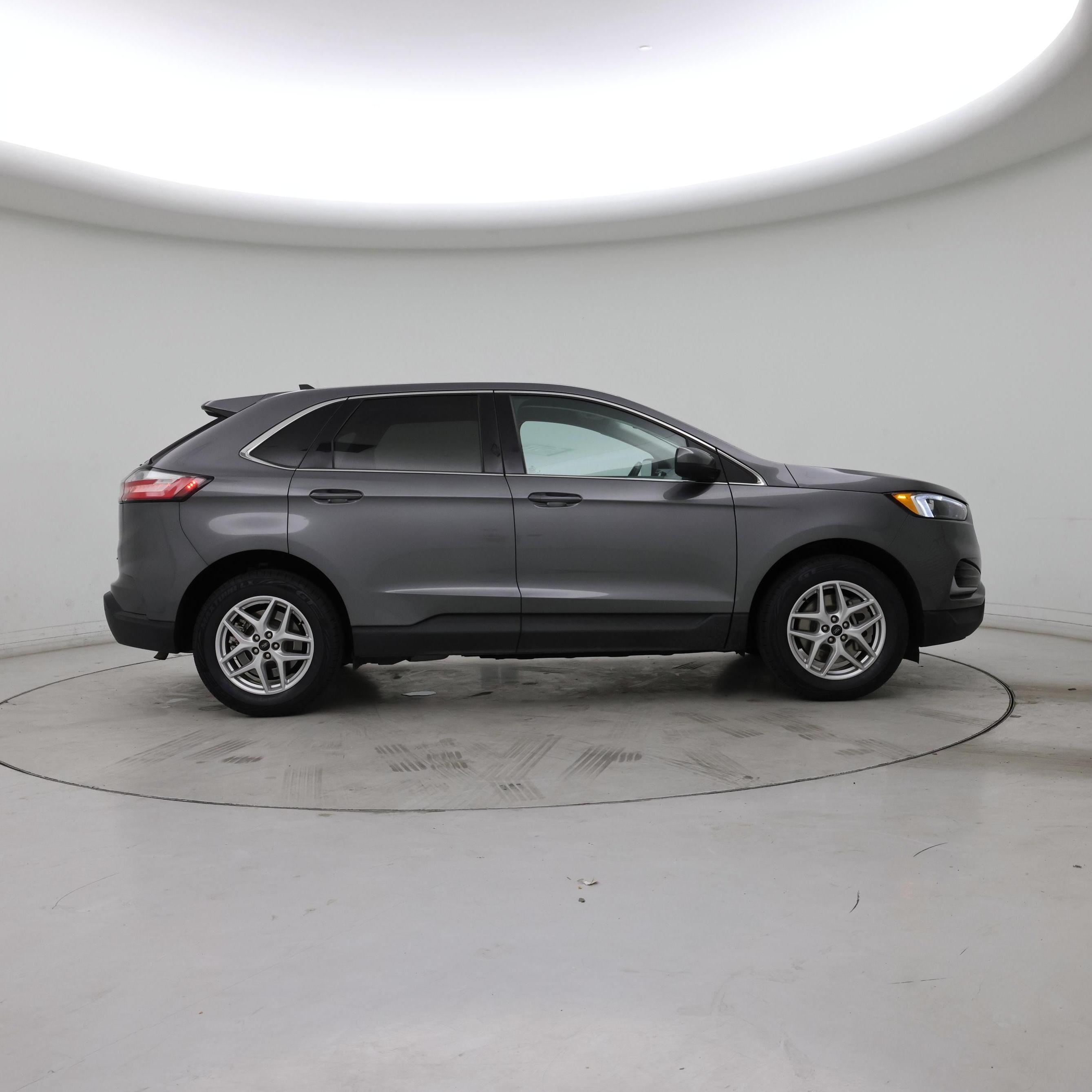 Thumbnail: 2023 Ford Edge - 7
