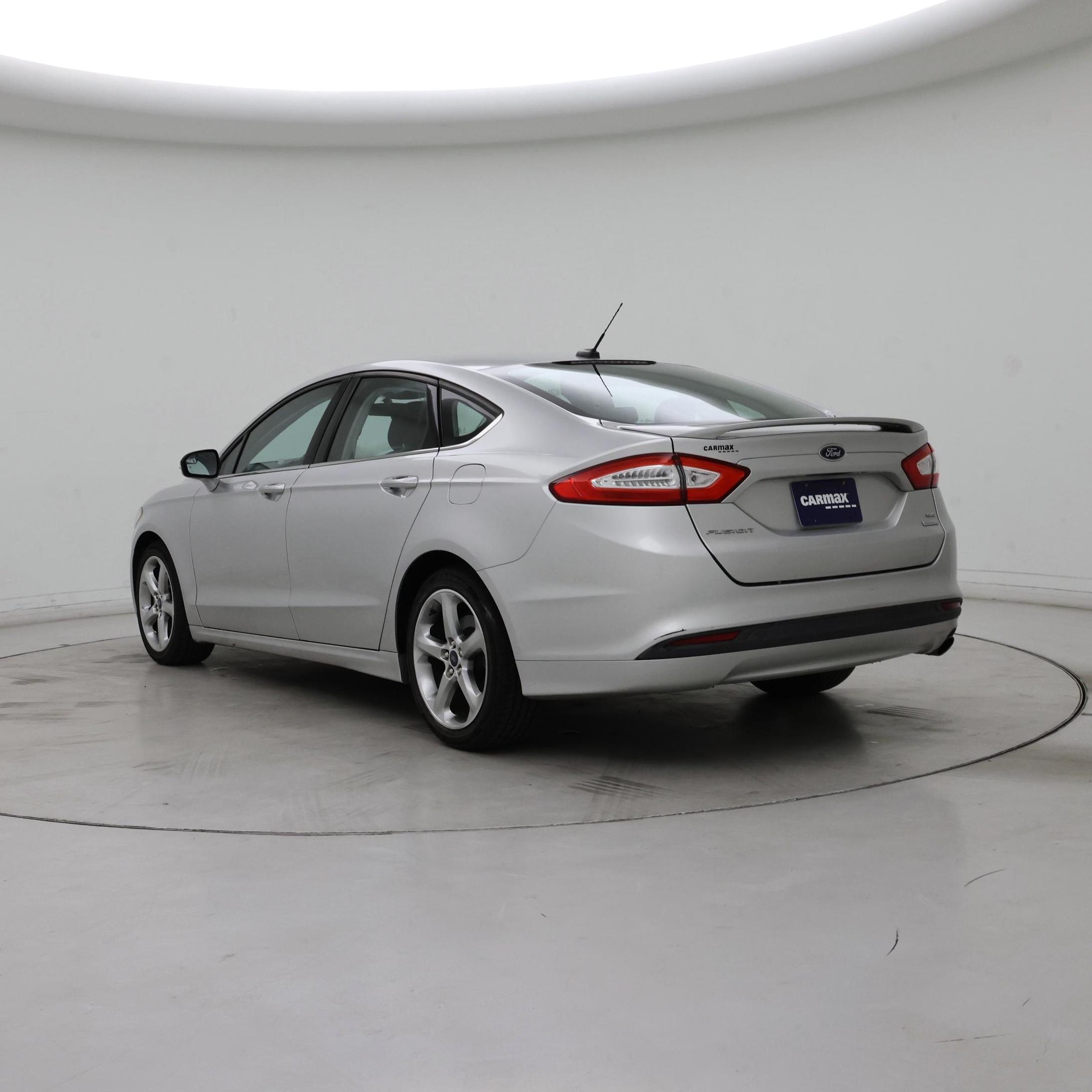 Thumbnail: 2014 Ford Fusion - 2