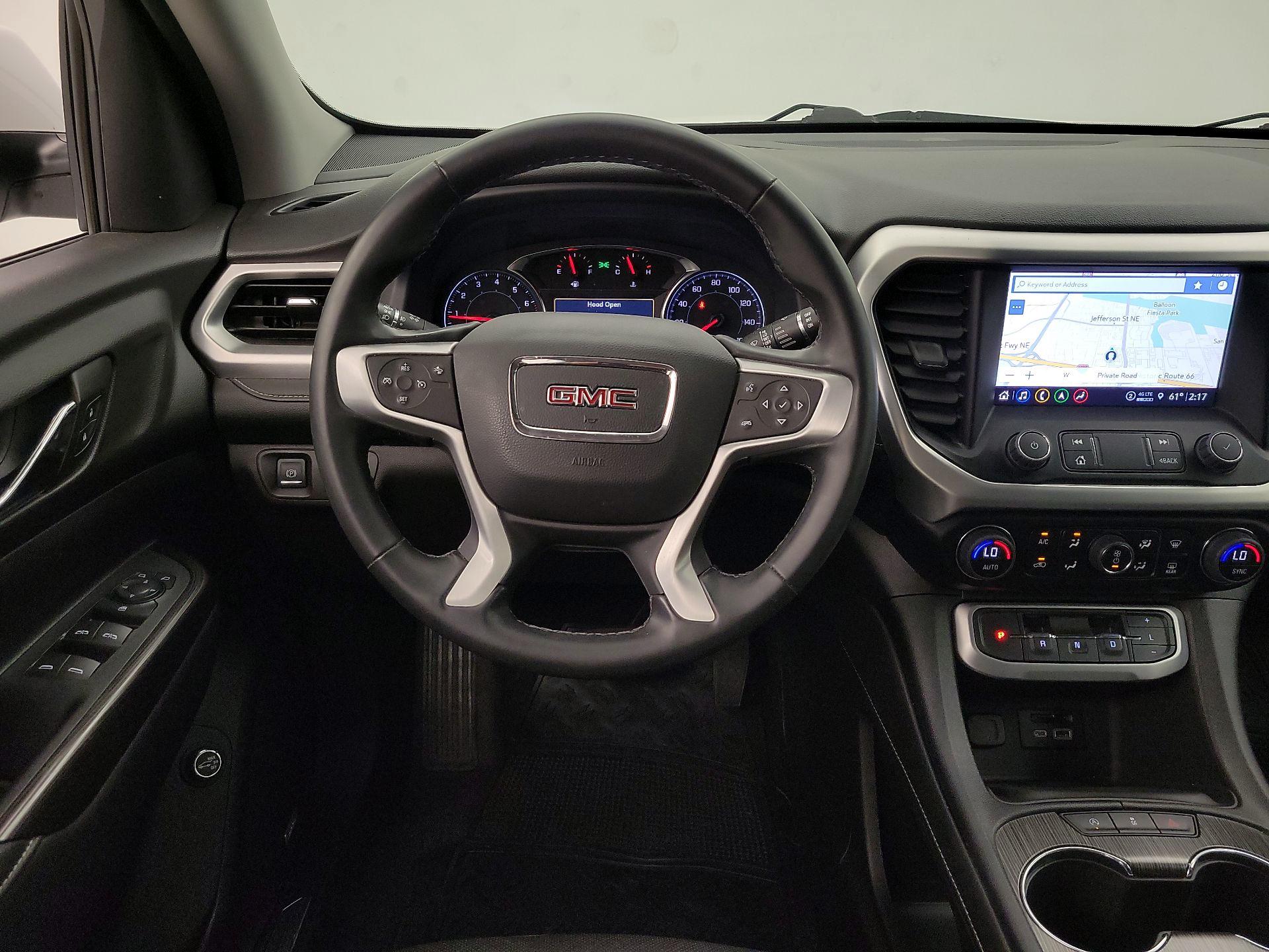 Thumbnail: 2023 GMC Acadia - 10