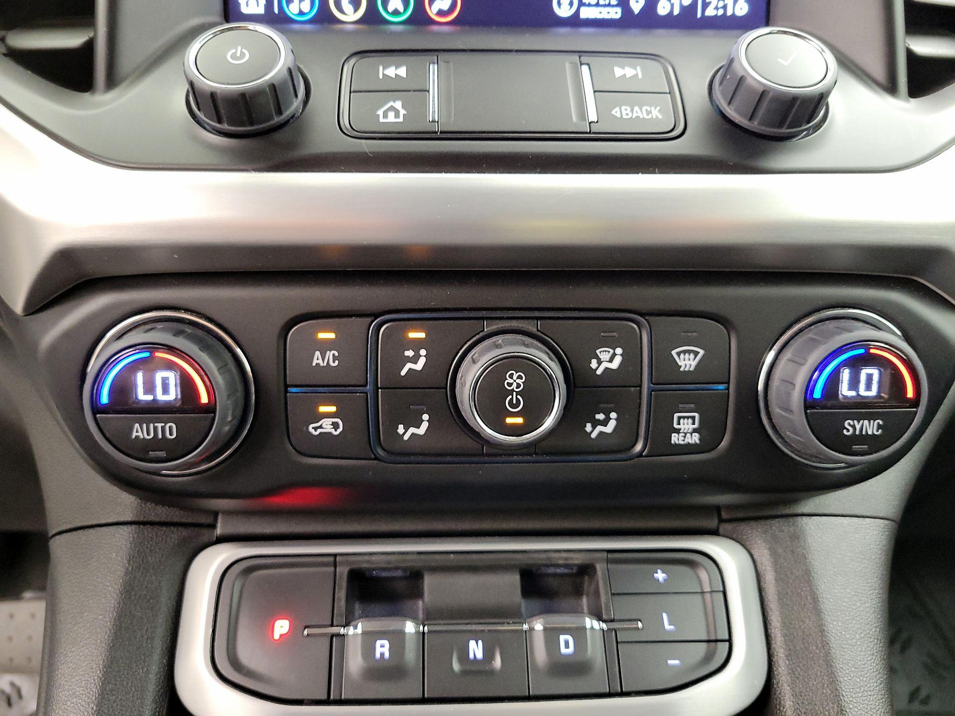 Thumbnail: 2023 GMC Acadia - 17