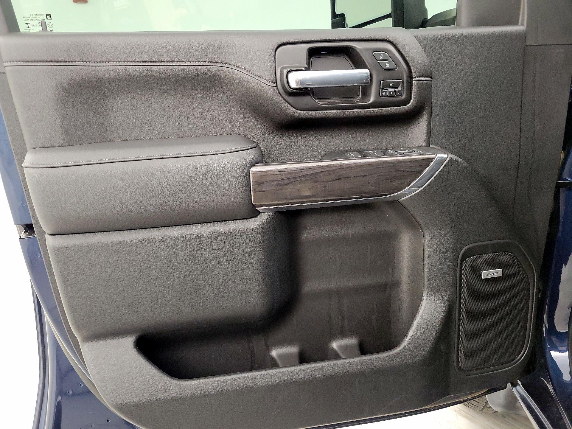 Thumbnail: 2022 Chevrolet Silverado 3500 - 12