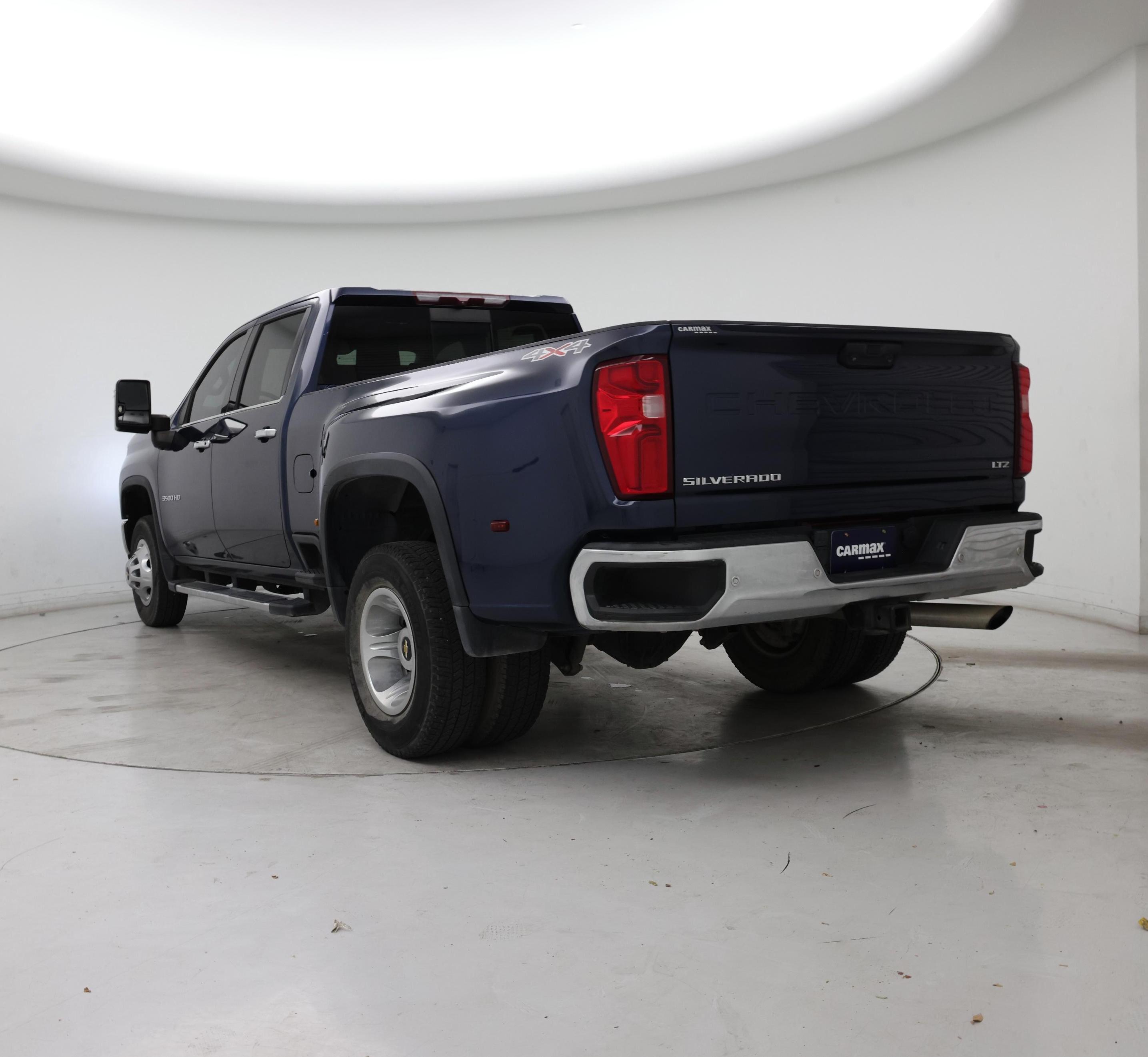 Thumbnail: 2022 Chevrolet Silverado 3500 - 2