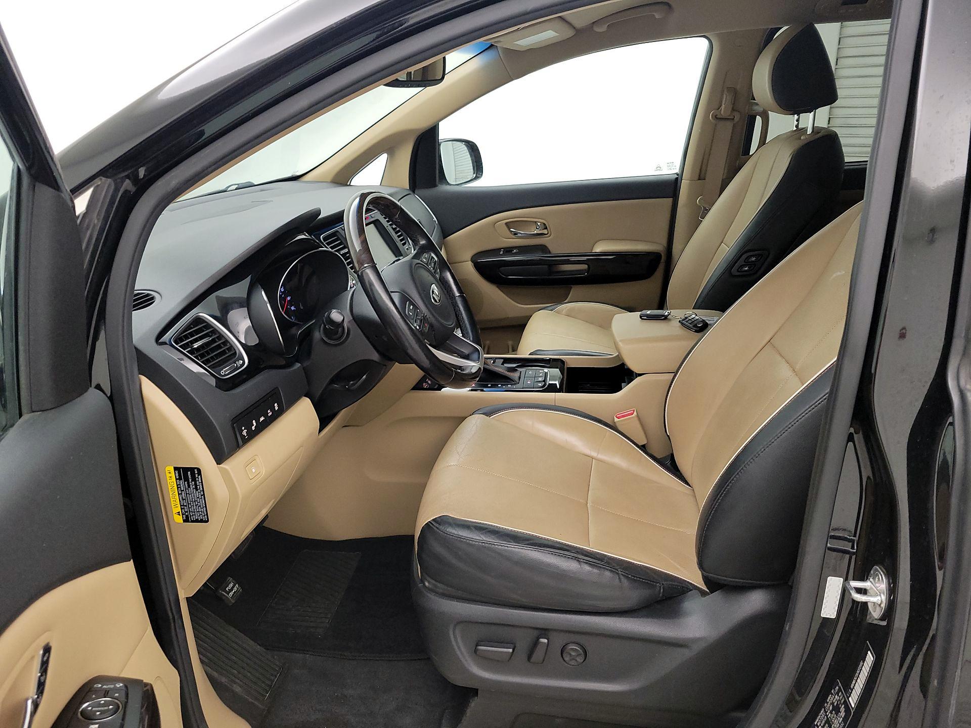 Thumbnail: 2018 Kia Sedona - 11