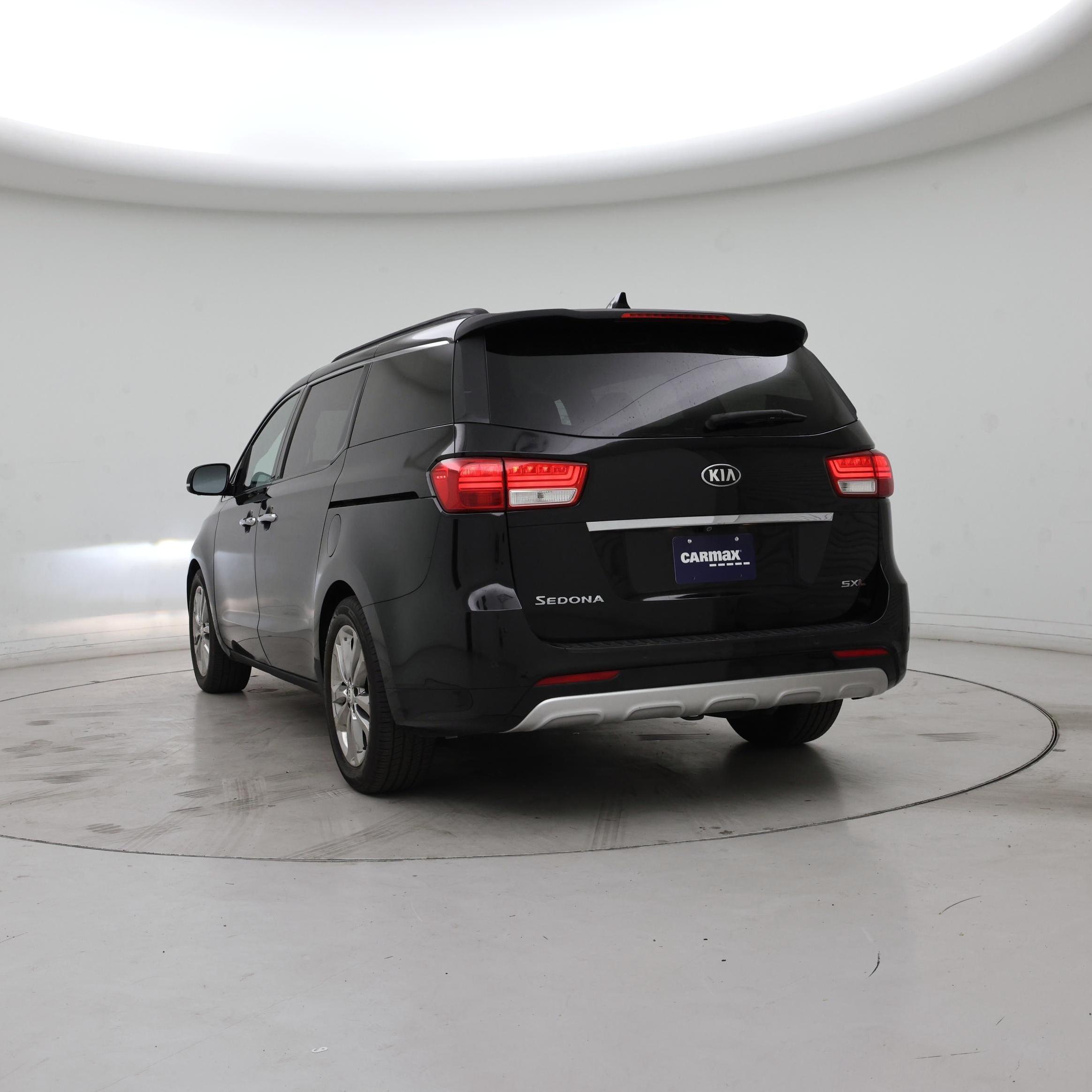 Thumbnail: 2018 Kia Sedona - 2