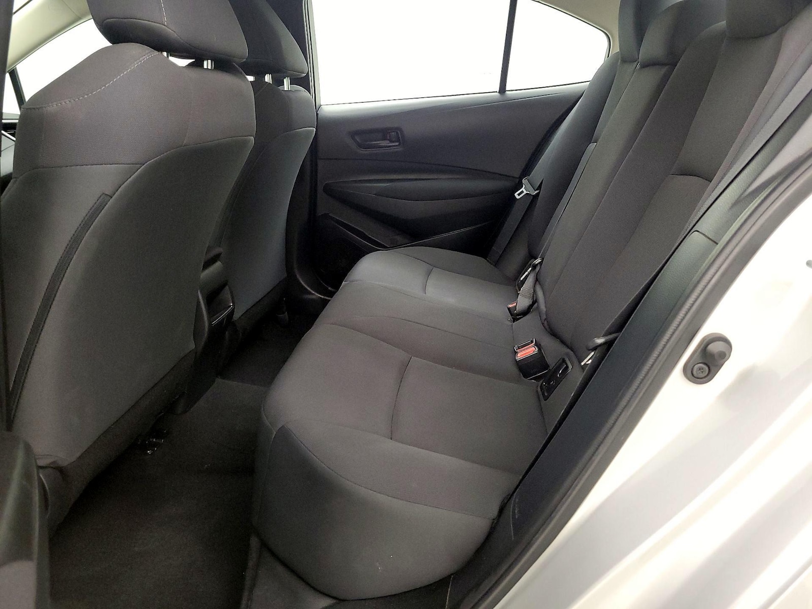 2022 Toyota Corolla LE - Photo 20