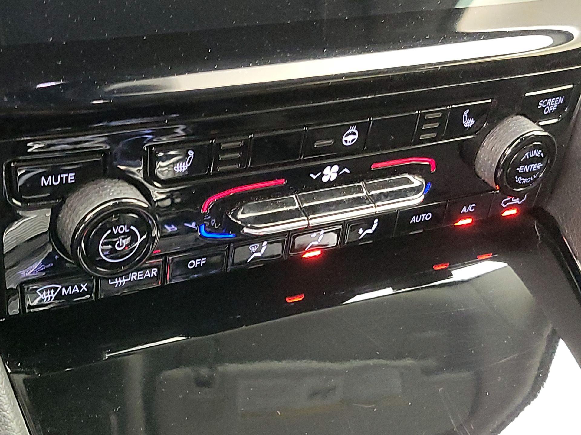 Thumbnail: 2021 Jeep Grand Cherokee L - 14