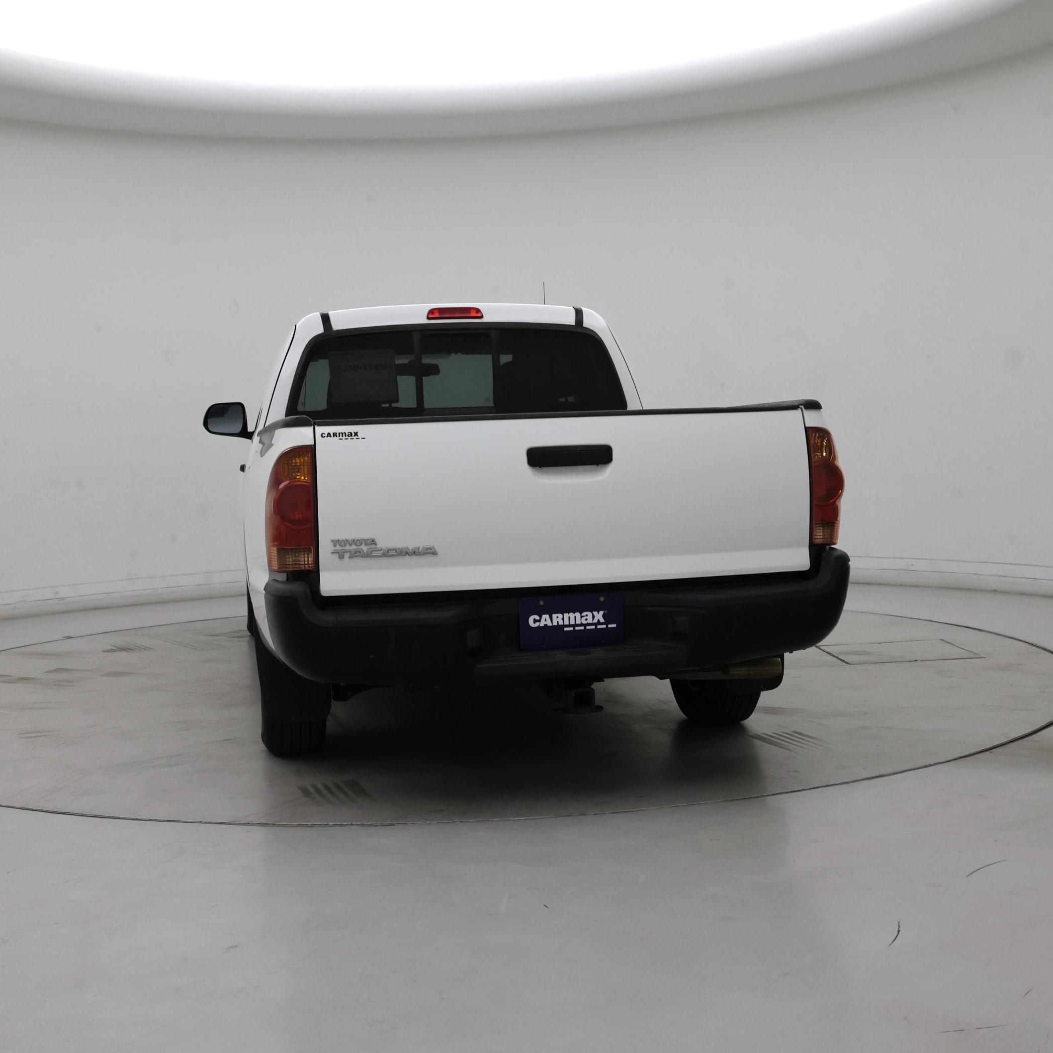 Thumbnail: 2015 Toyota Tacoma - 6