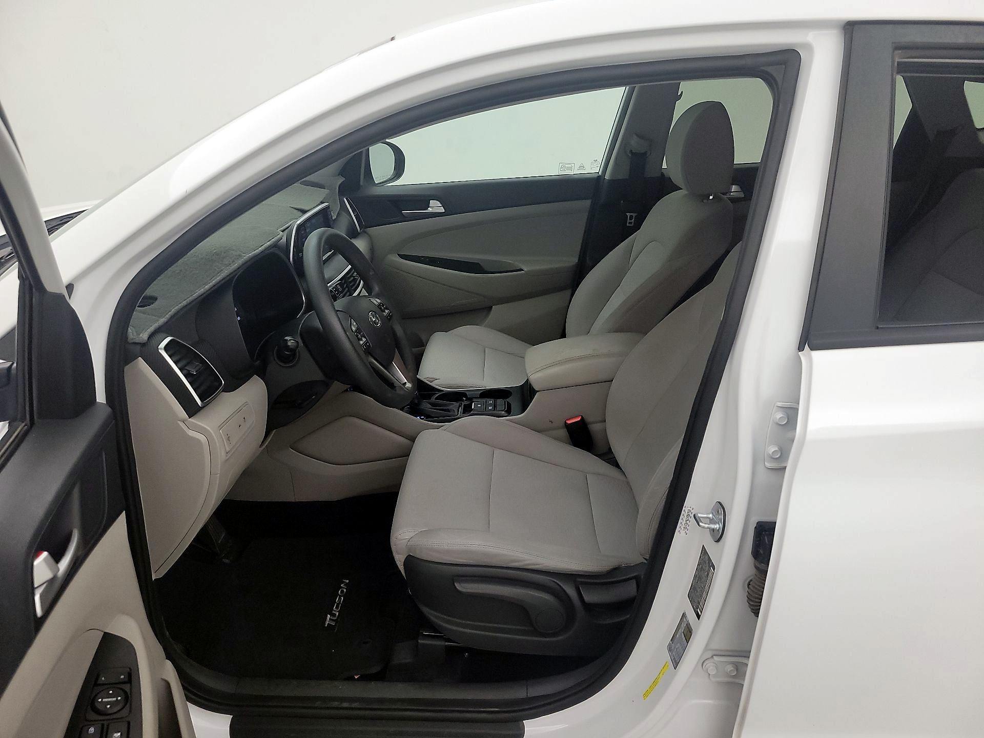 Thumbnail: 2019 Hyundai Tucson - 11