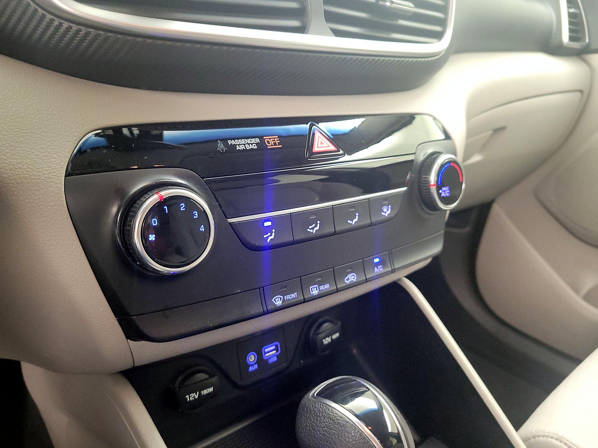 Thumbnail: 2019 Hyundai Tucson - 16