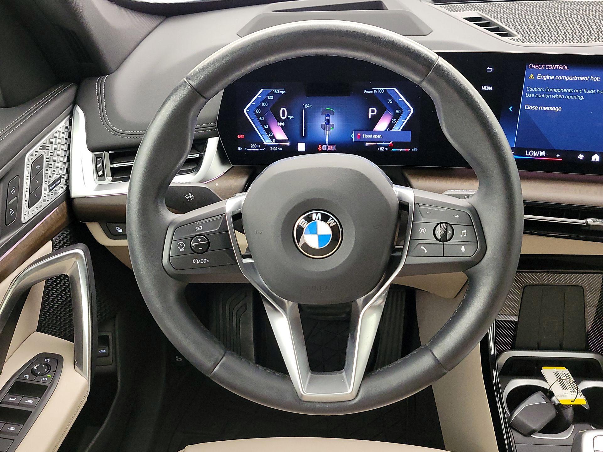 Thumbnail: 2024 BMW X1 - 10