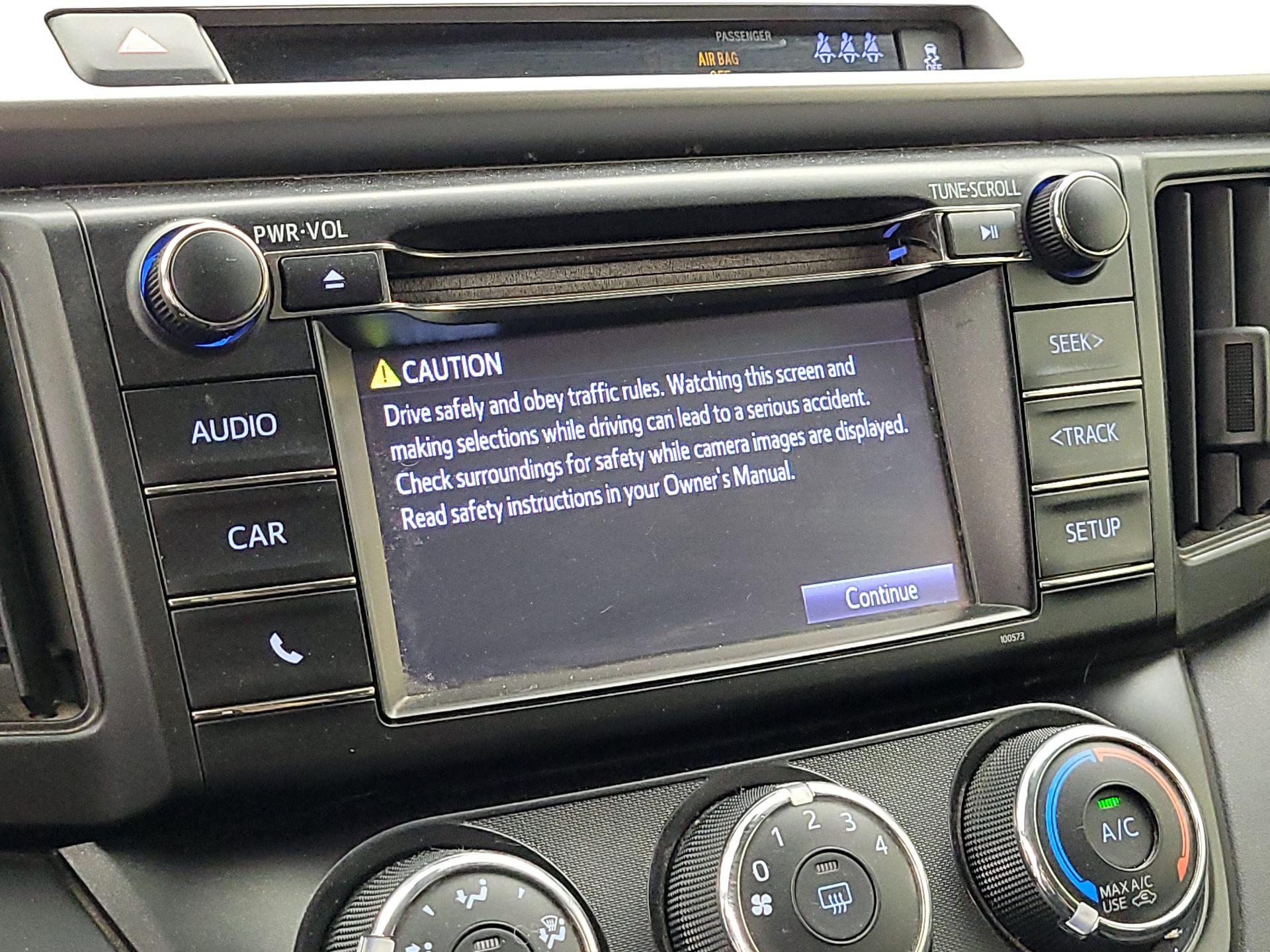 Thumbnail: 2018 Toyota RAV4 - 13
