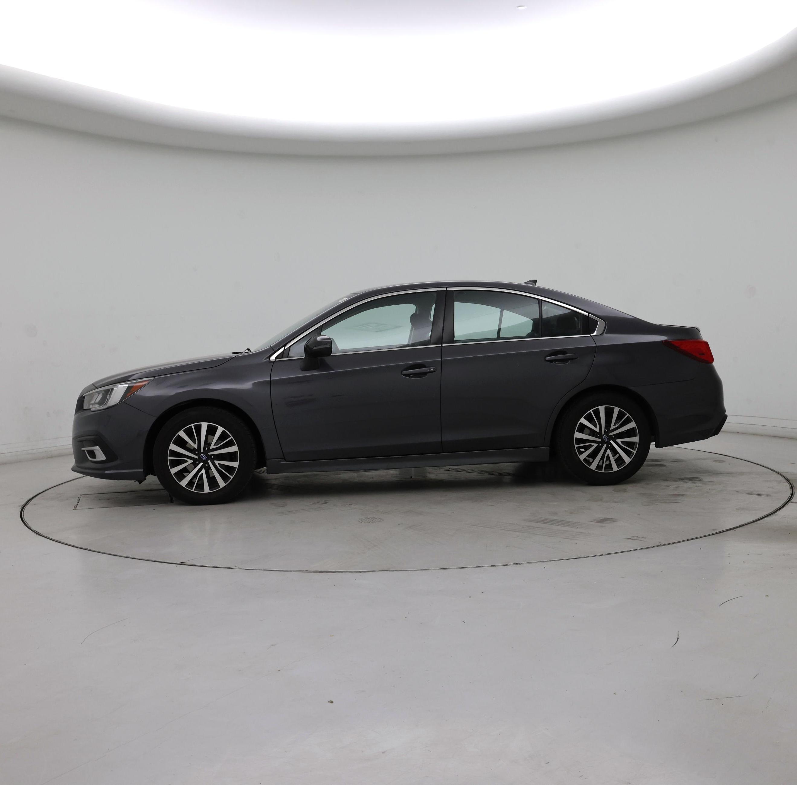 Thumbnail: 2018 Subaru Legacy - 3