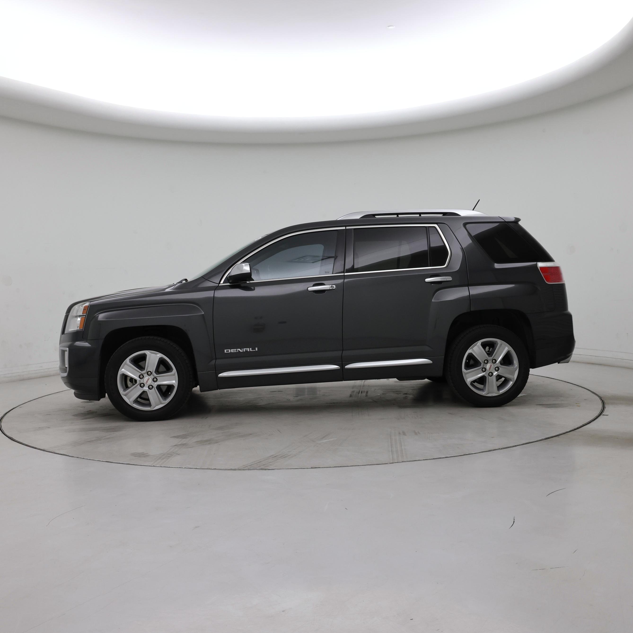 Thumbnail: 2017 GMC Terrain - 3