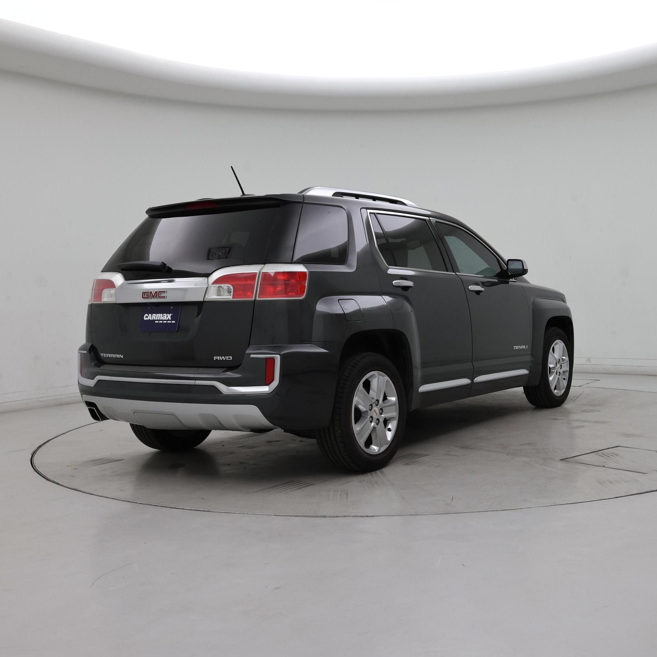 Thumbnail: 2017 GMC Terrain - 8