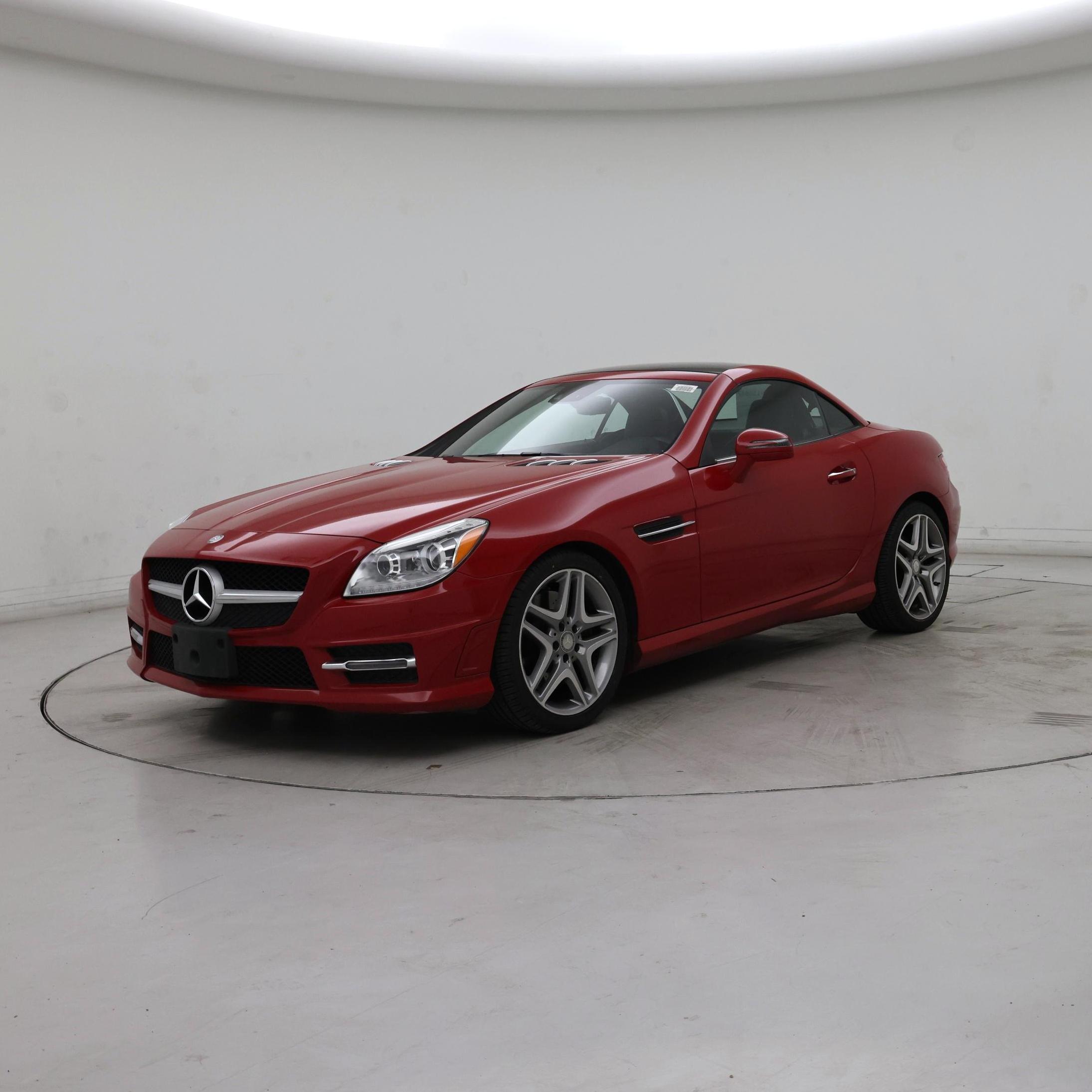 Thumbnail: 2016 Mercedes-Benz SLK - 4