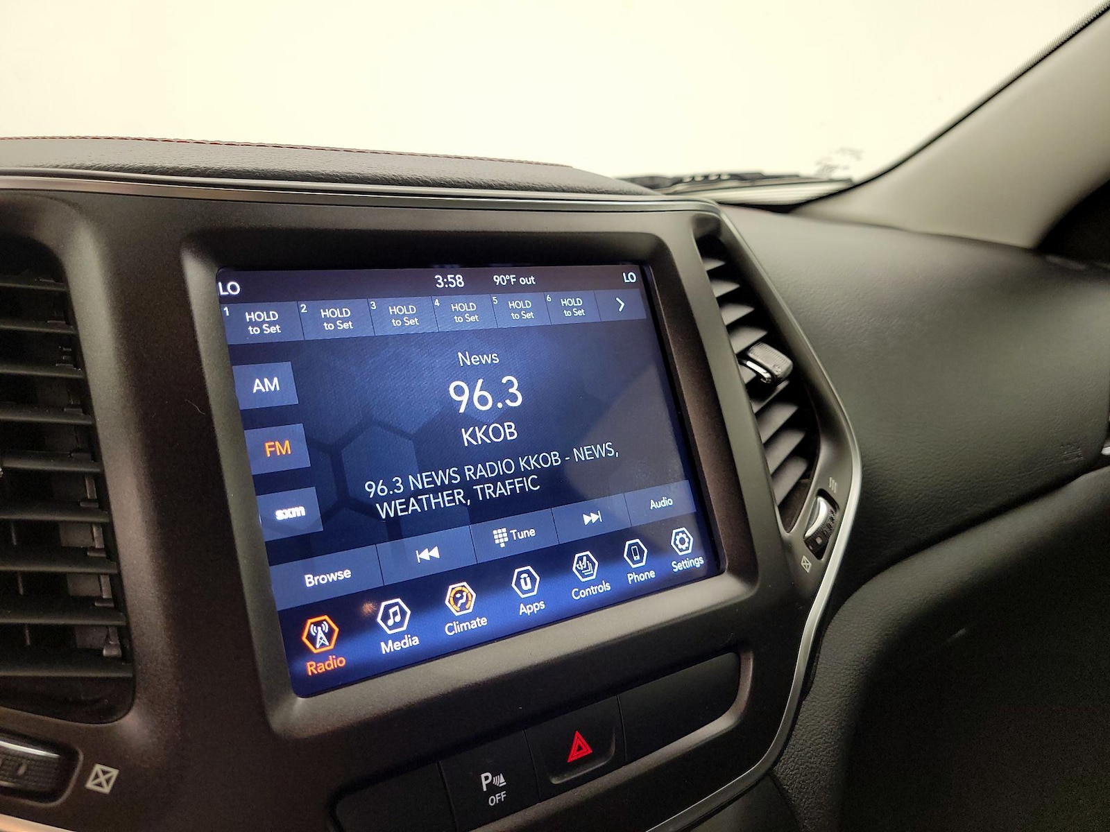2019 Jeep Cherokee Trailhawk - Photo 16