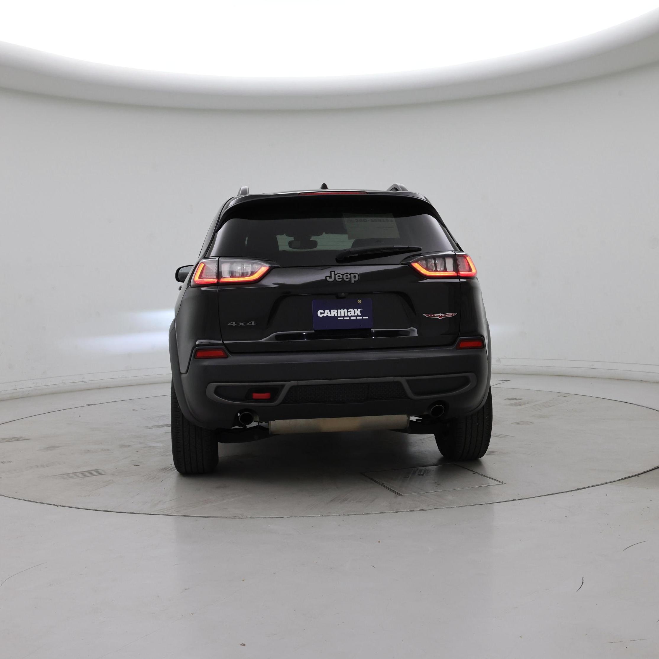 Thumbnail: 2019 Jeep Cherokee - 6
