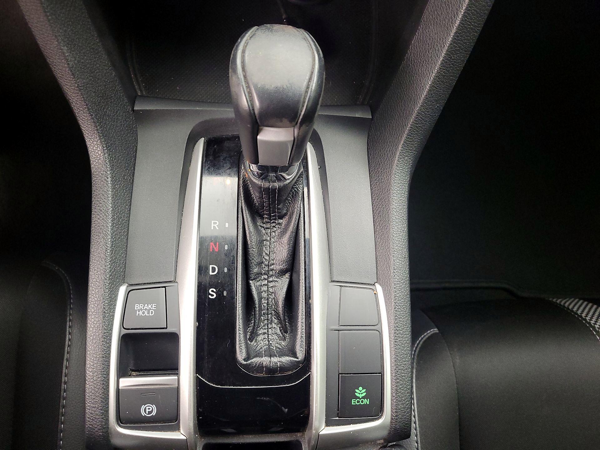 Thumbnail: 2020 Honda Civic - 17