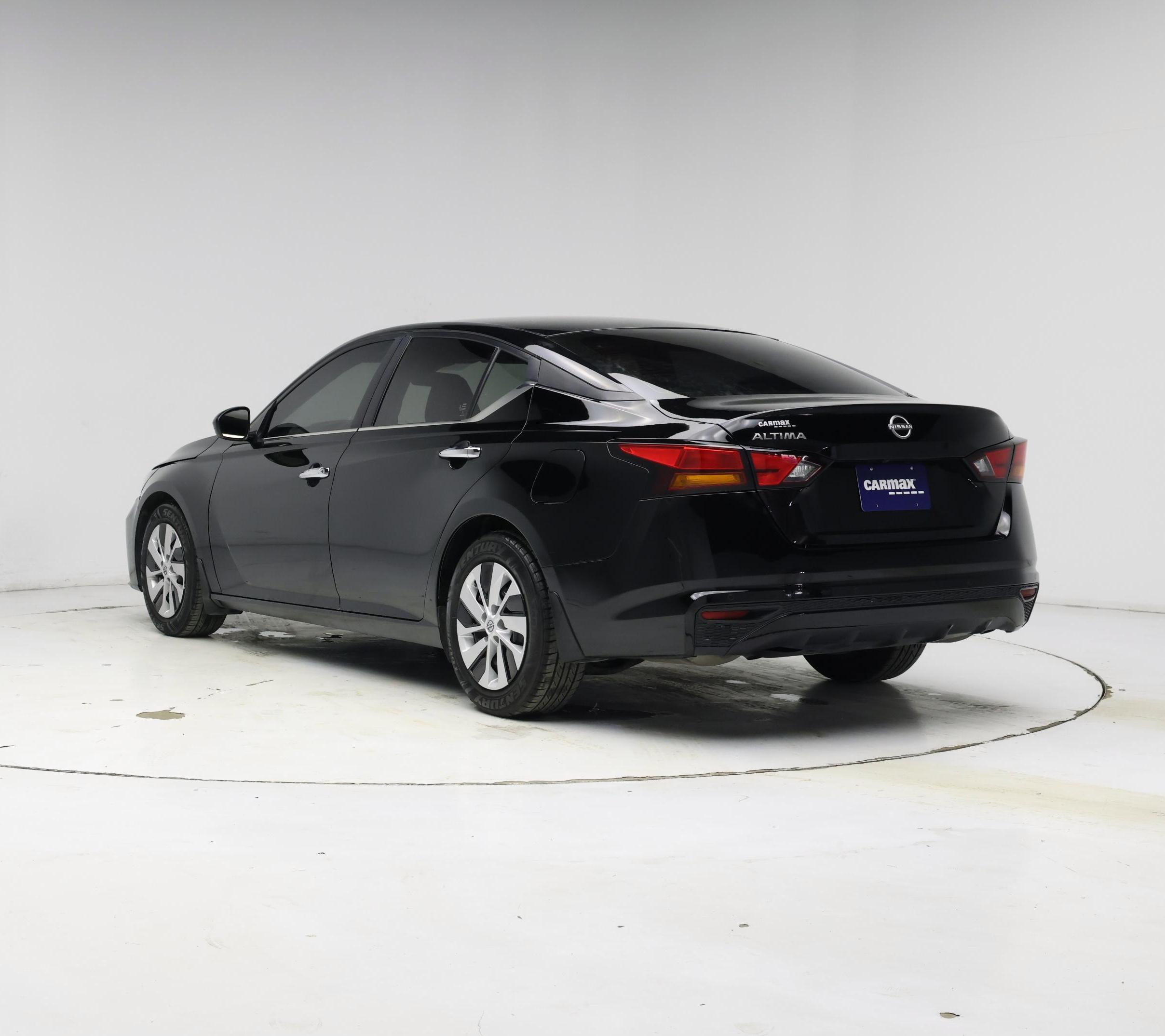 Thumbnail: 2023 Nissan Altima - 2