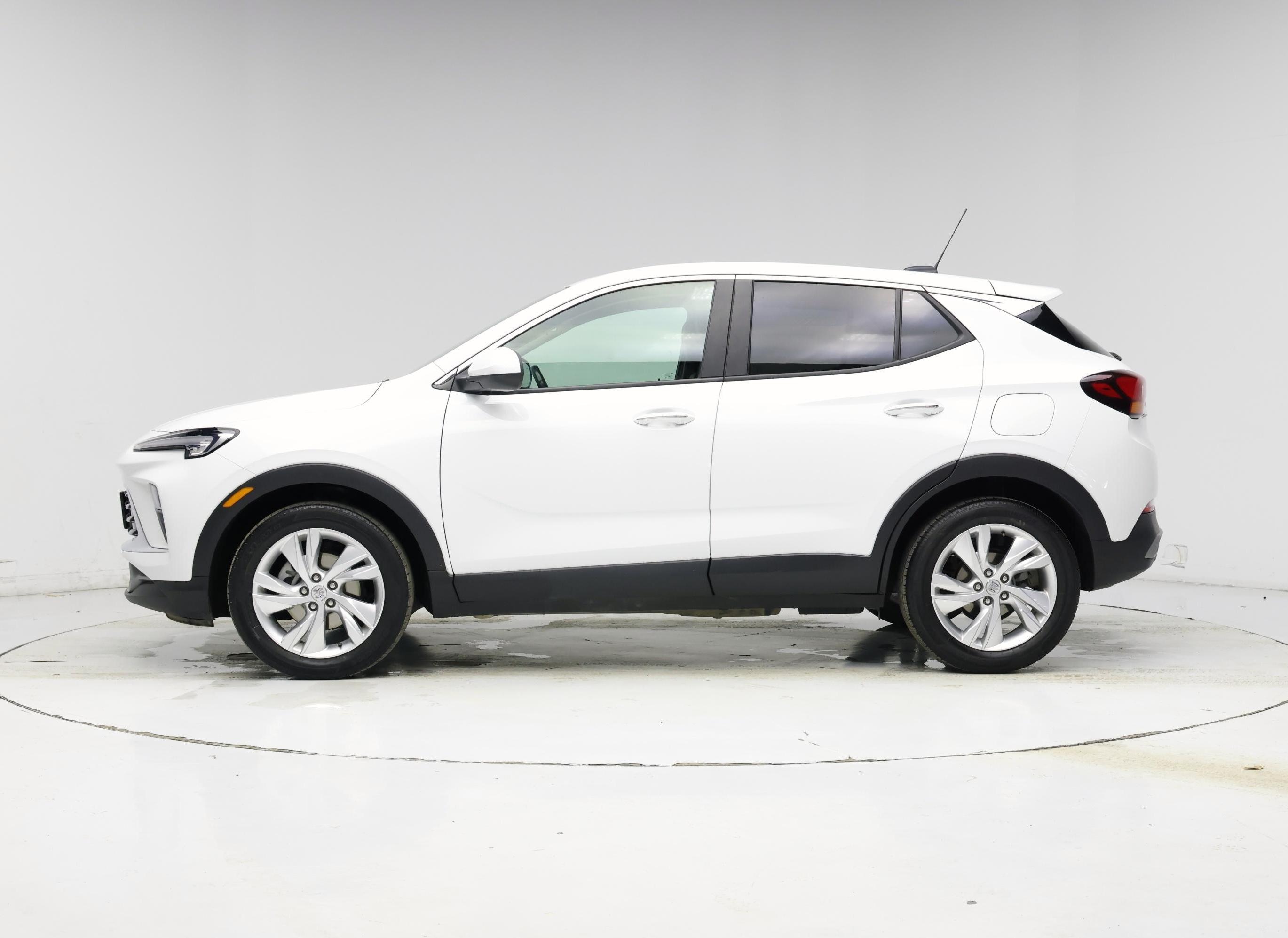 Thumbnail: 2024 Buick Encore GX - 3