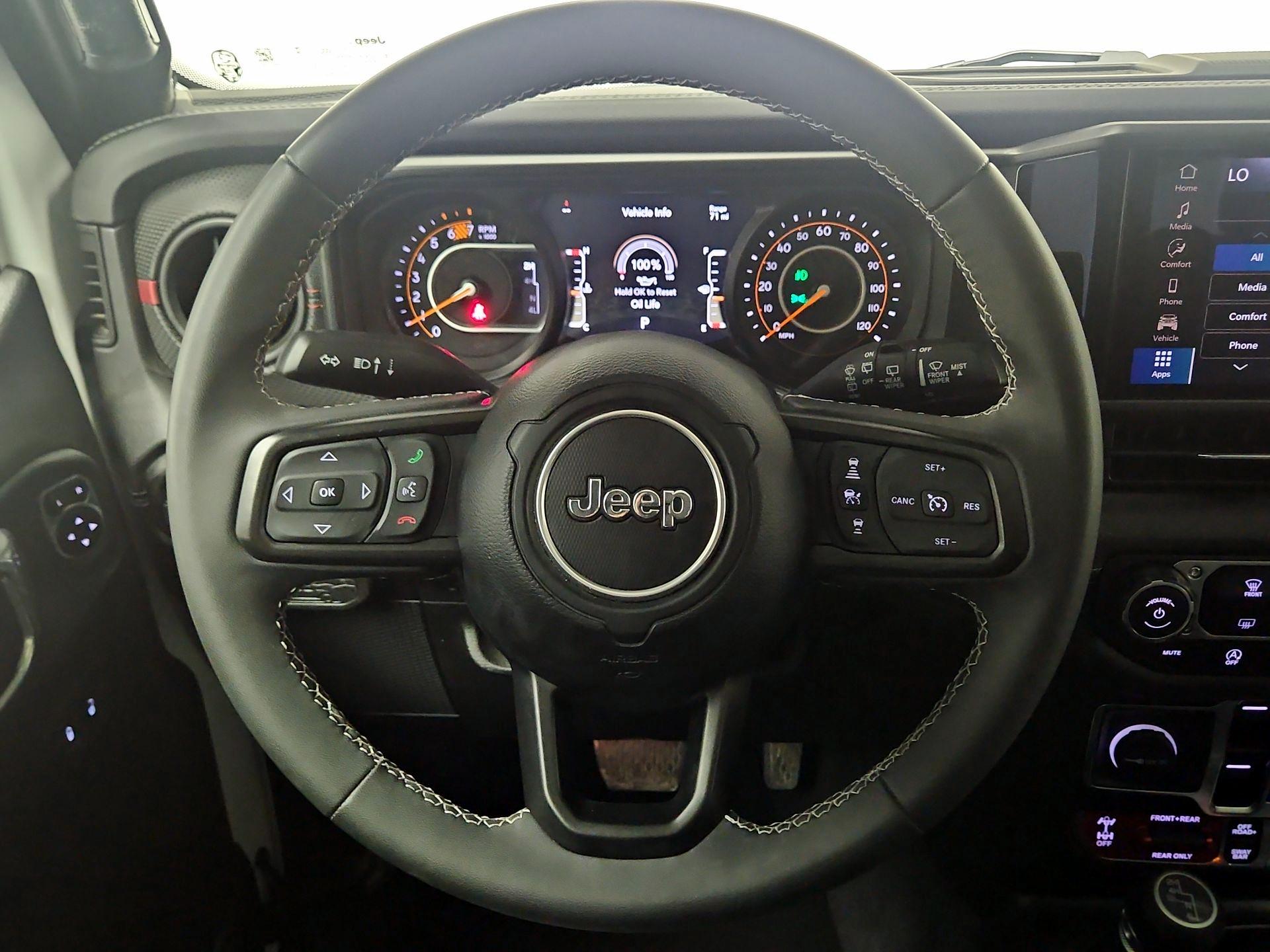 Thumbnail: 2025 Jeep Wrangler - 10