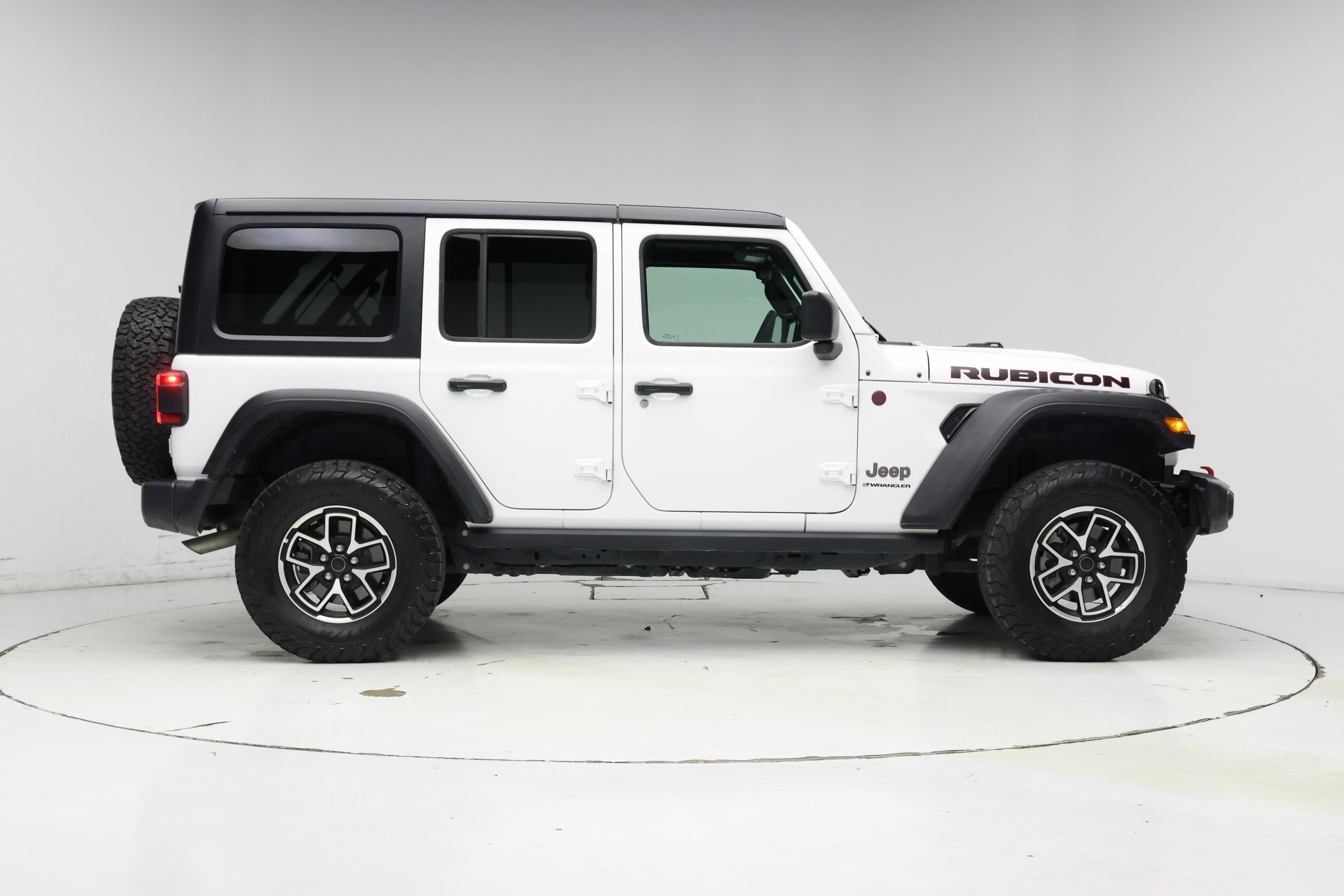 Thumbnail: 2025 Jeep Wrangler - 7