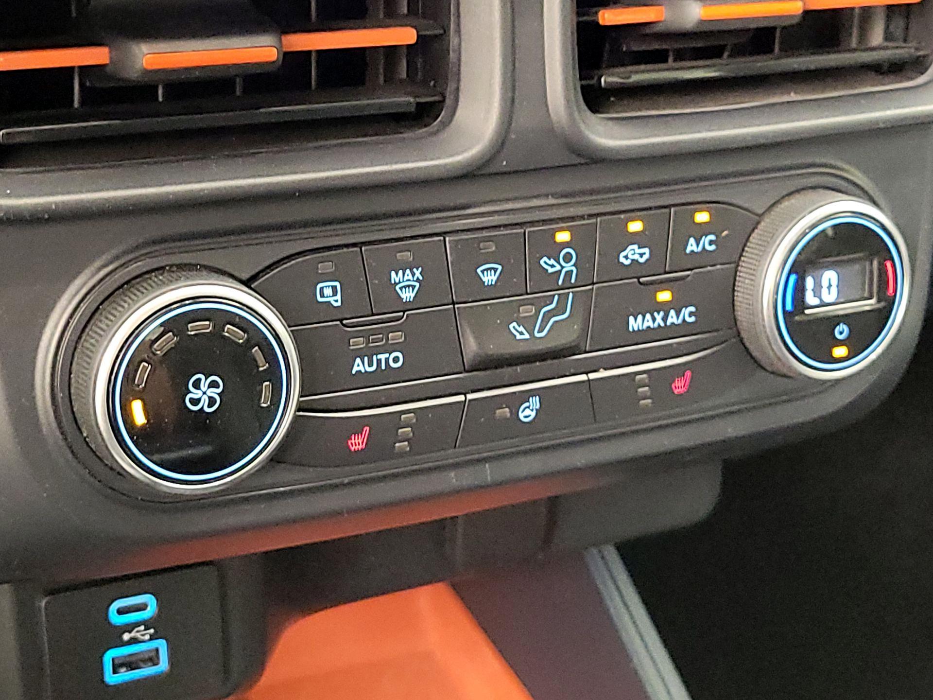 Thumbnail: 2022 Ford Maverick - 14