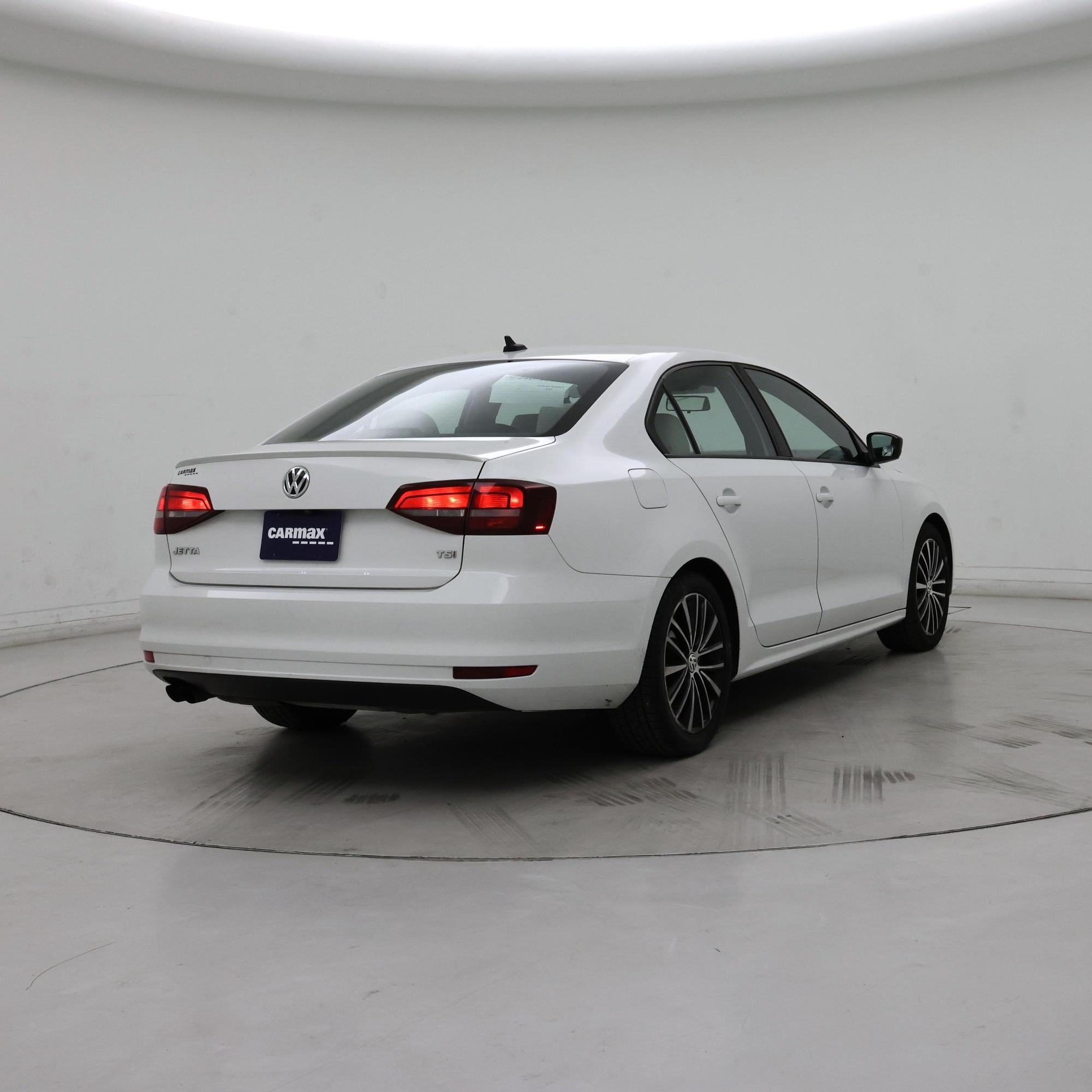 Thumbnail: 2016 Volkswagen Jetta - 8