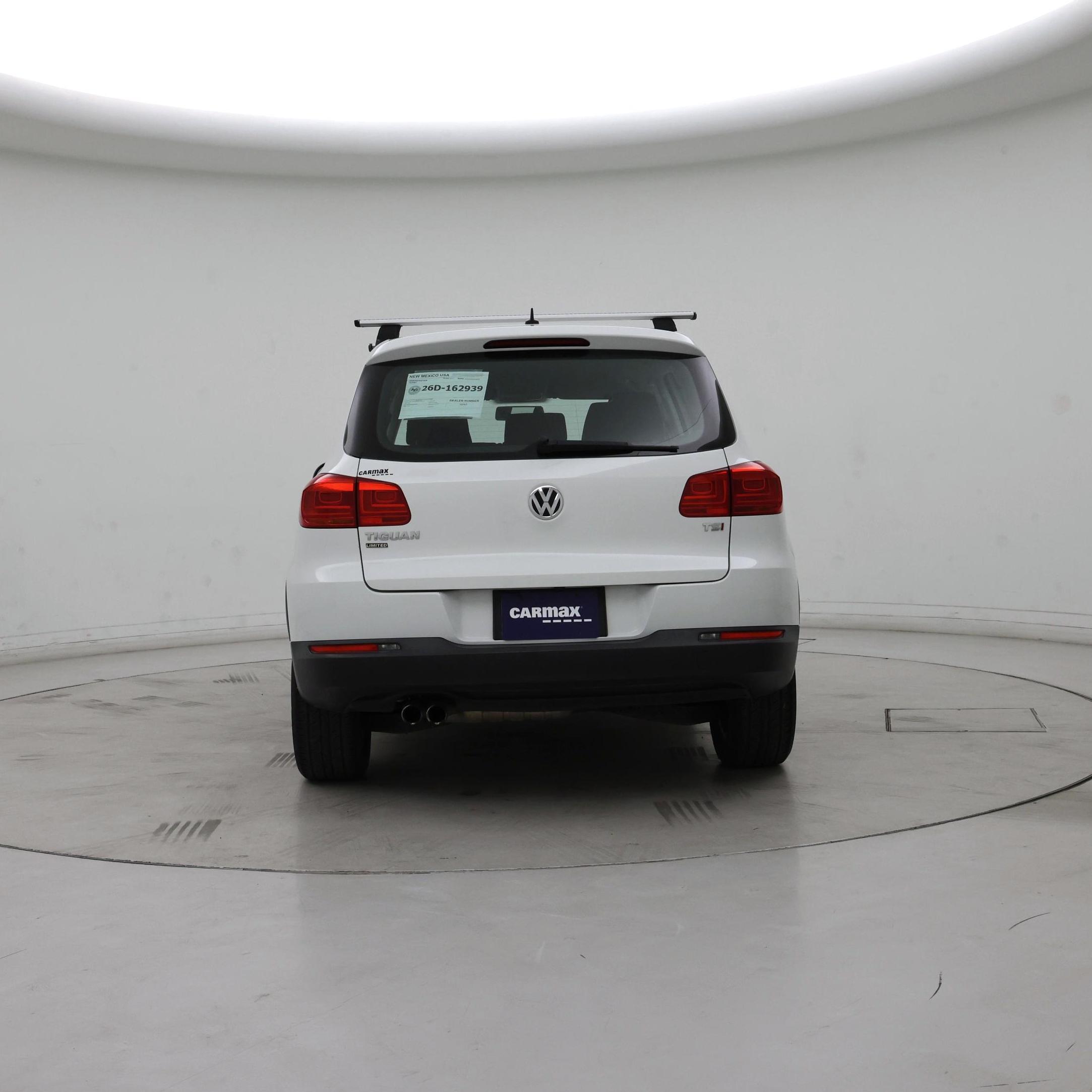 Thumbnail: 2017 Volkswagen Tiguan - 6