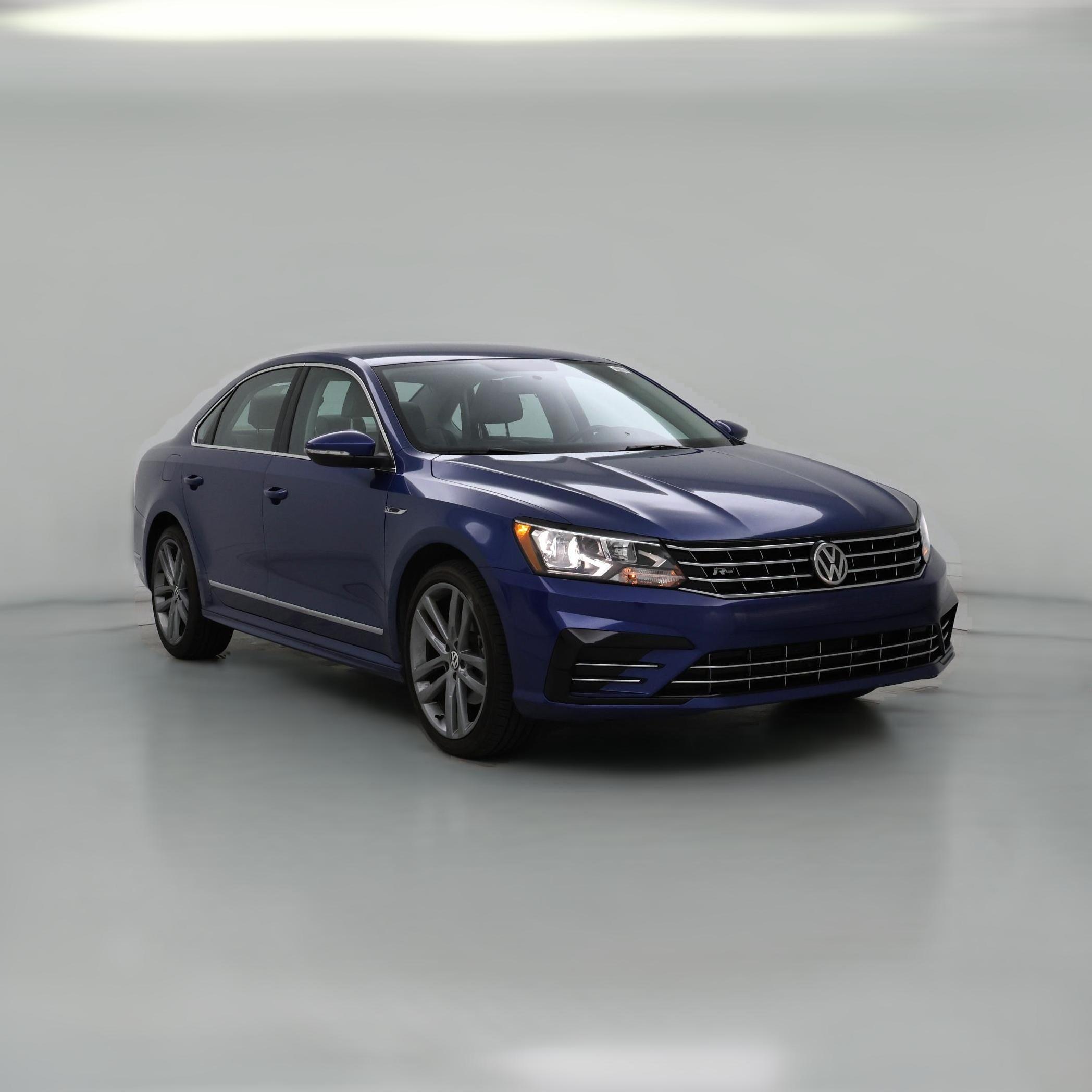 Thumbnail: 2017 Volkswagen Passat - 1