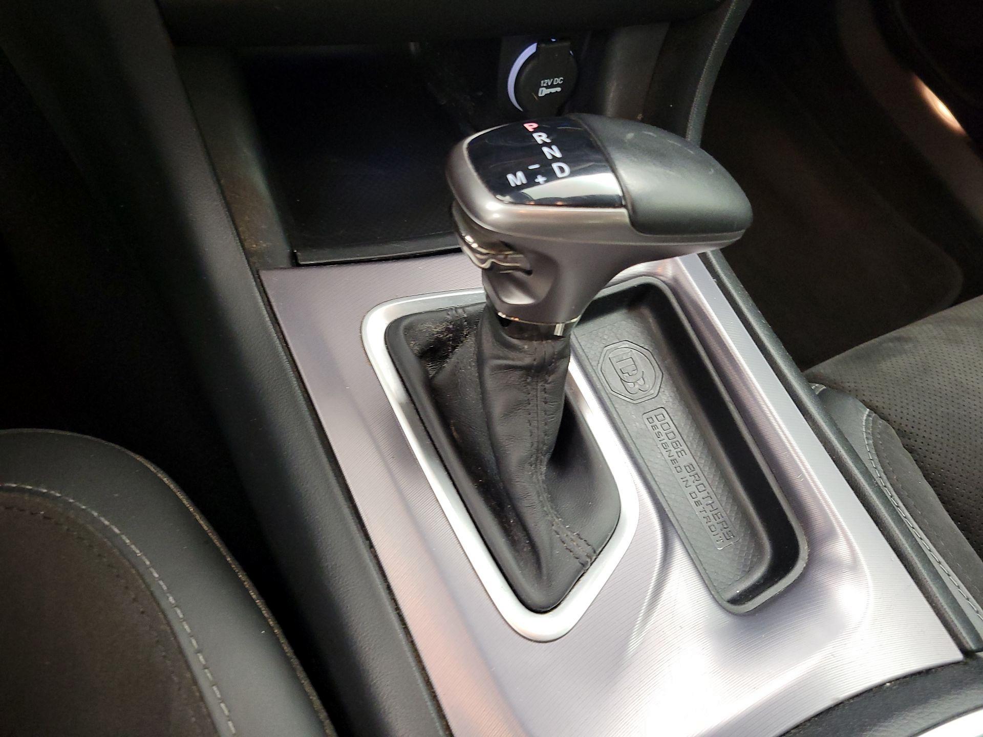 Thumbnail: 2020 Dodge Charger - 15