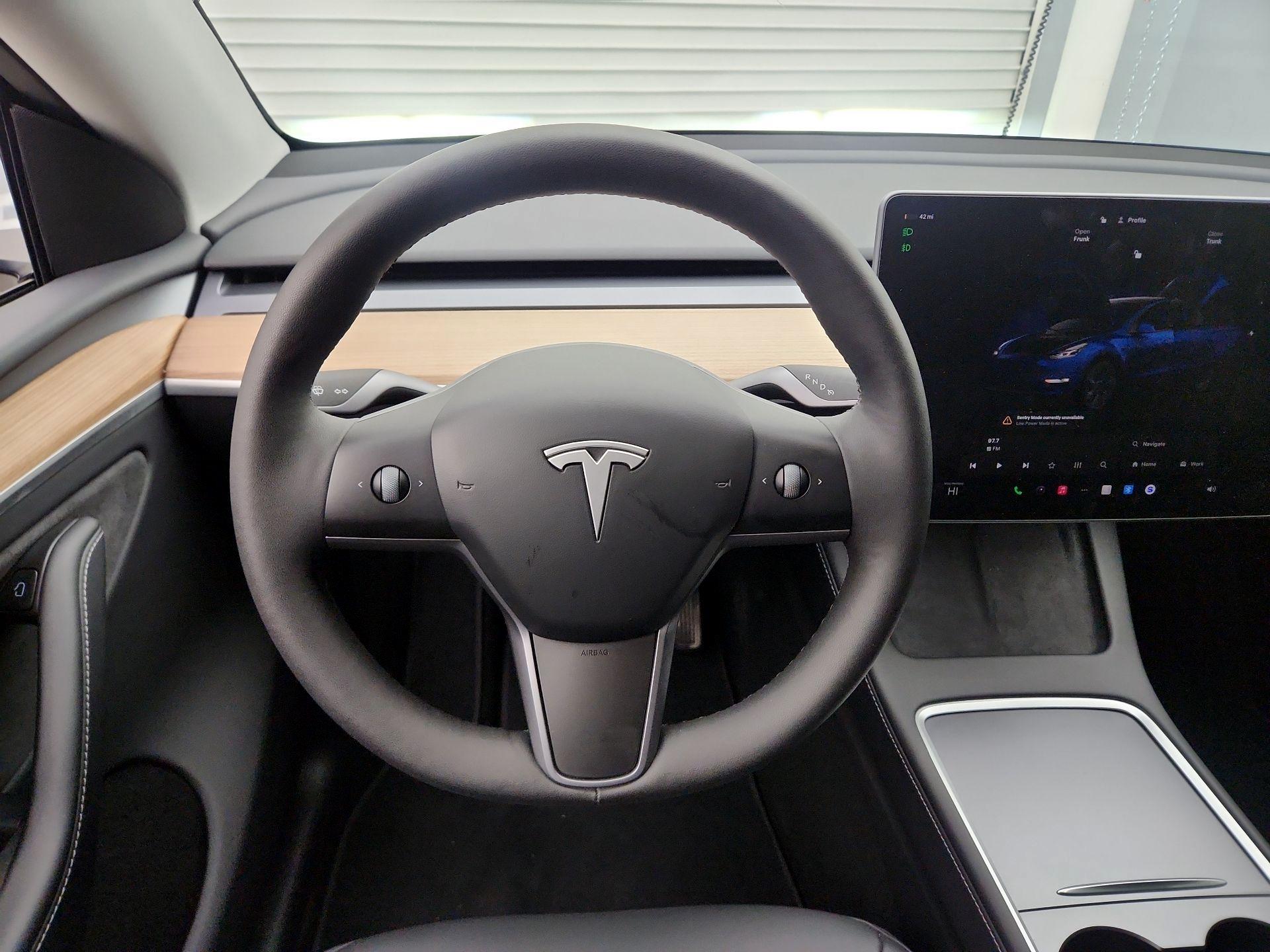 Thumbnail: 2024 Tesla Model Y - 10