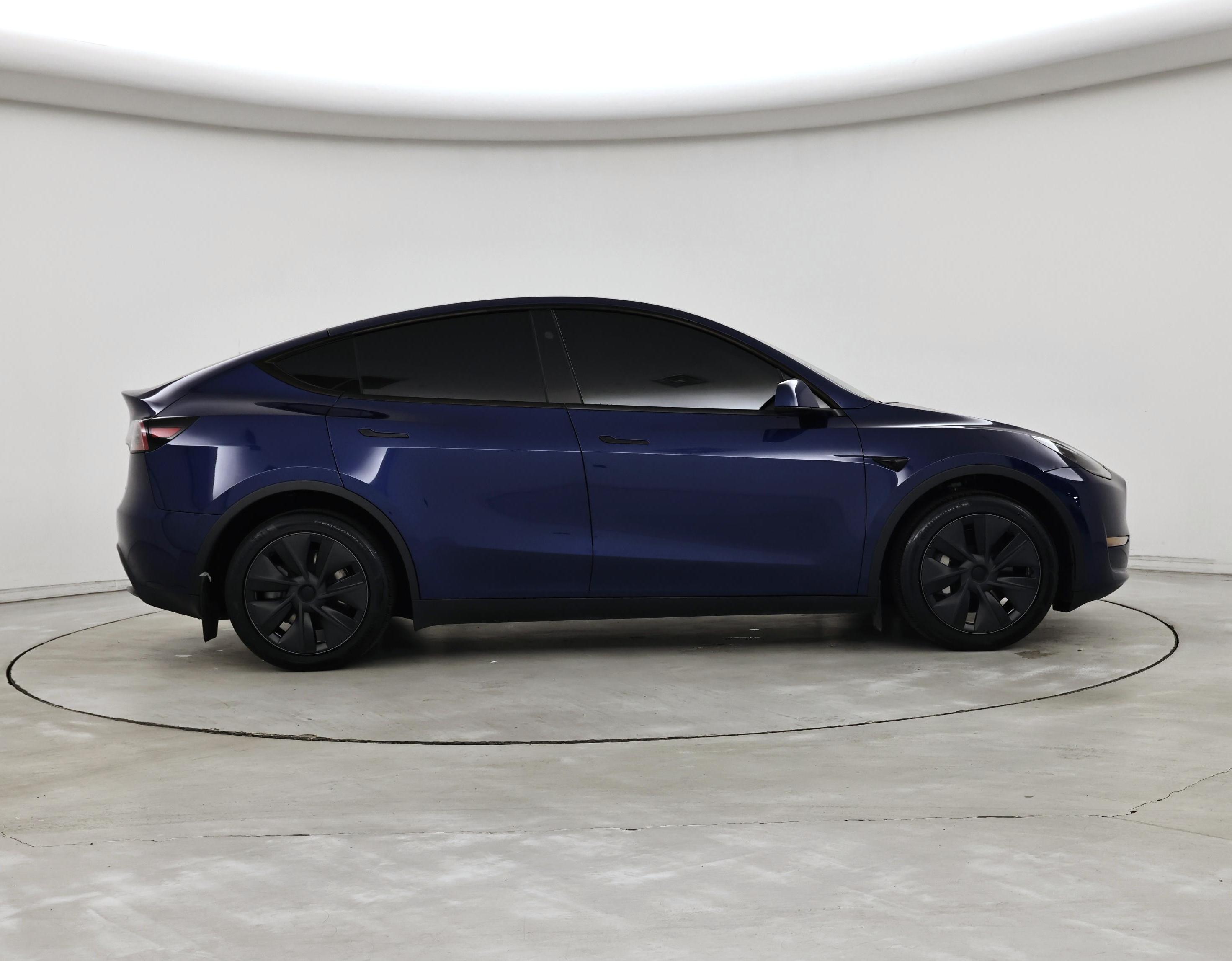 Thumbnail: 2024 Tesla Model Y - 7