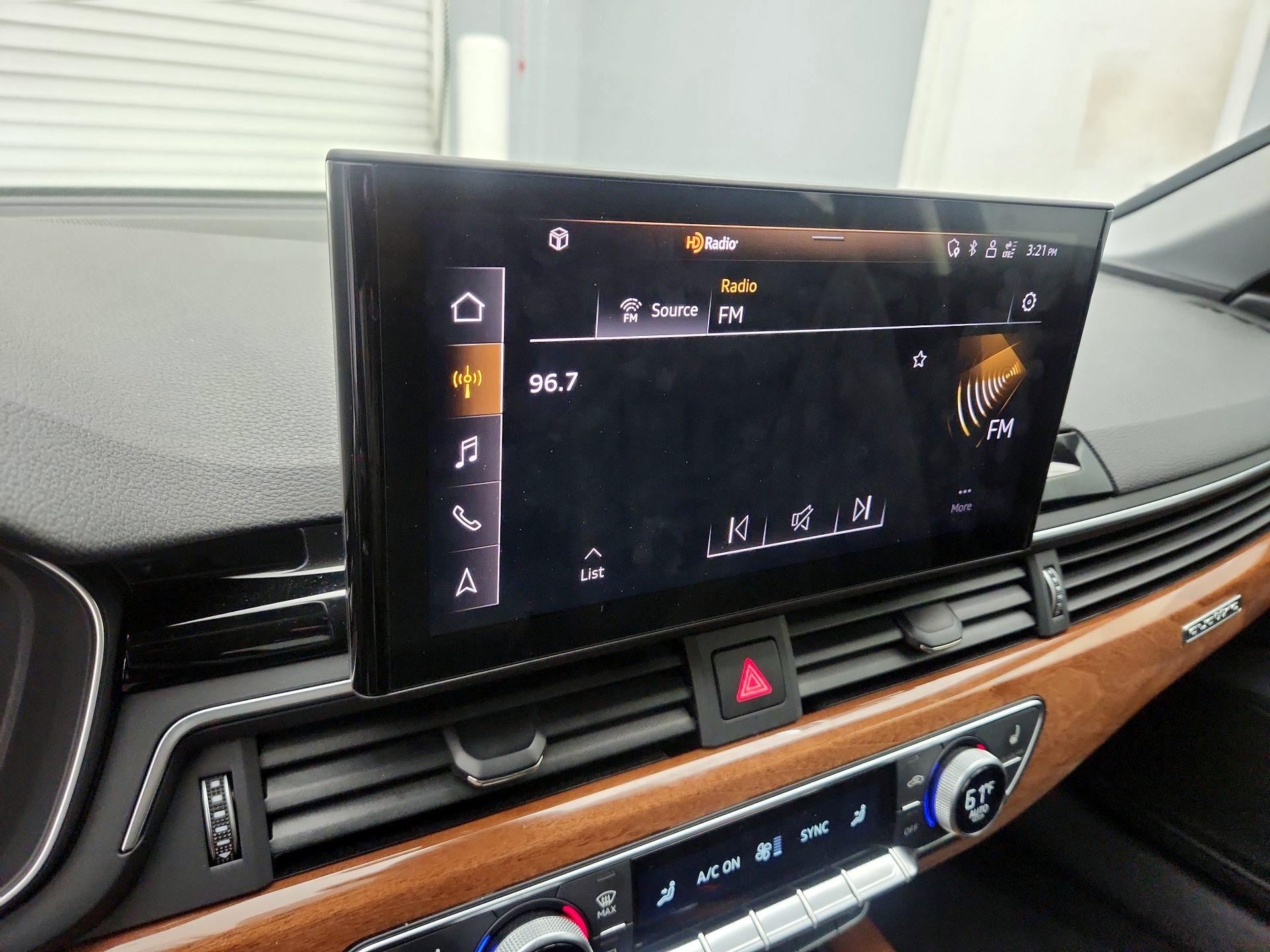 Thumbnail: 2021 Audi A4 - 16