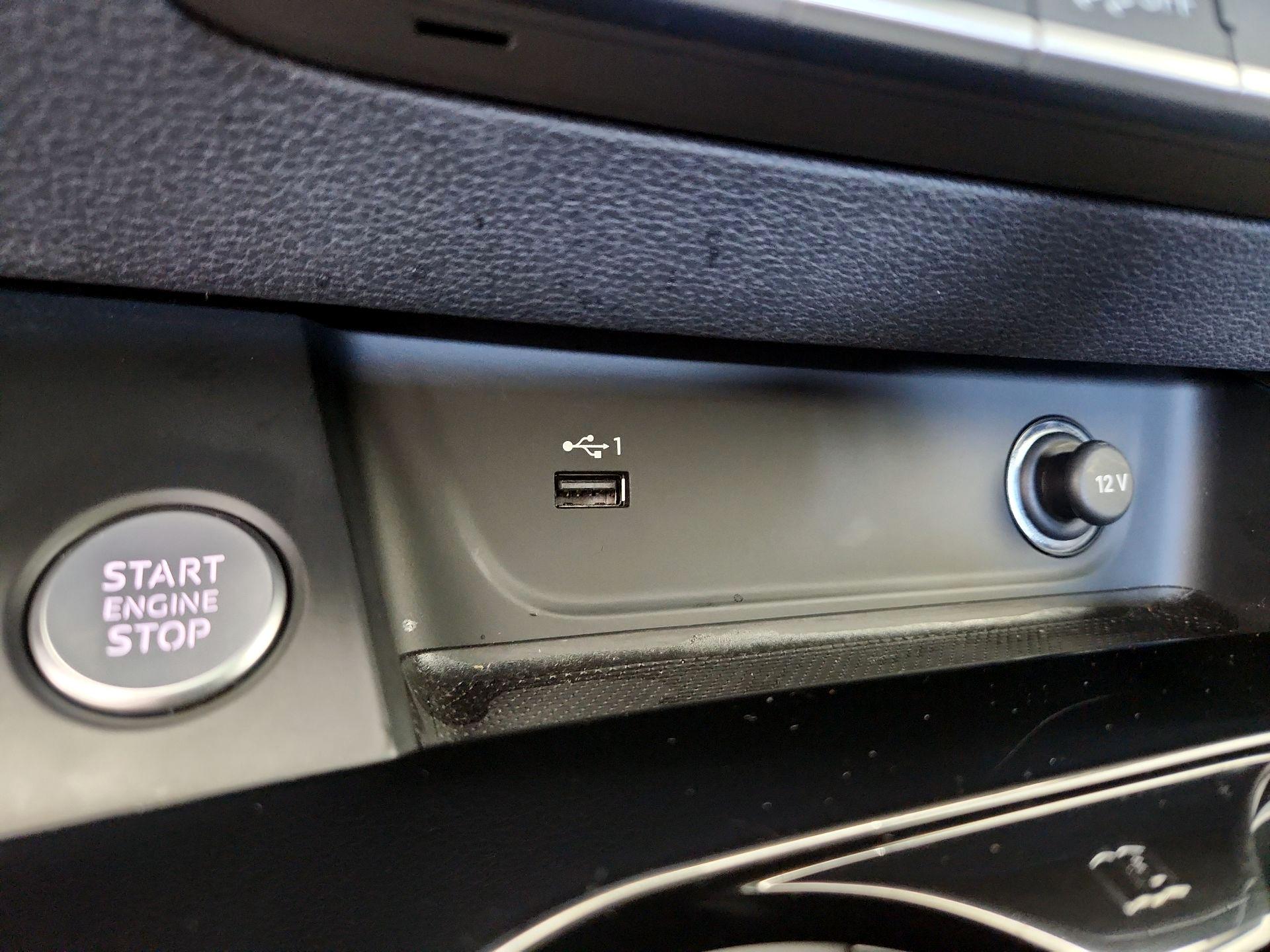 Thumbnail: 2021 Audi A4 - 19