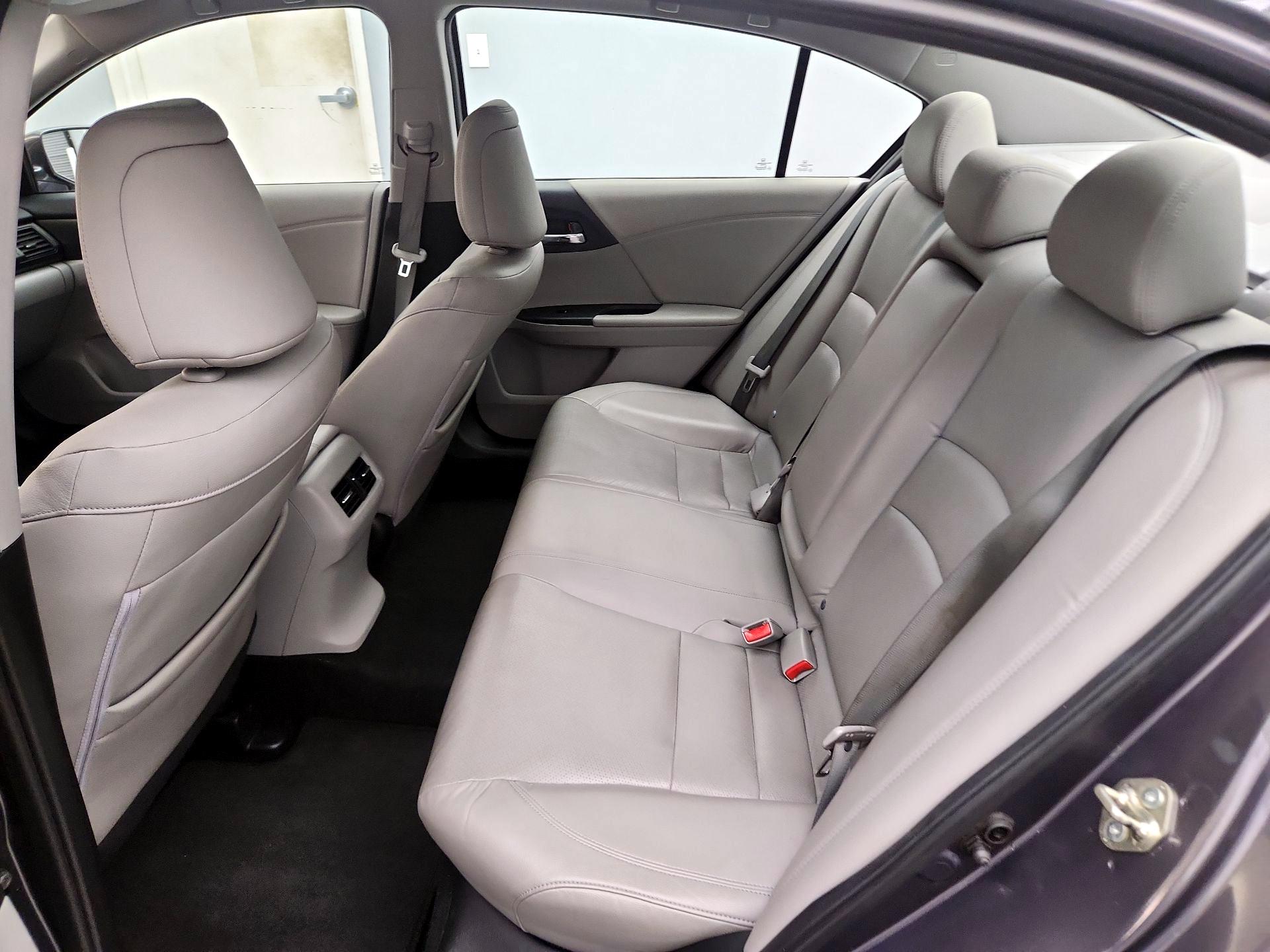 Thumbnail: 2015 Honda Accord - 20