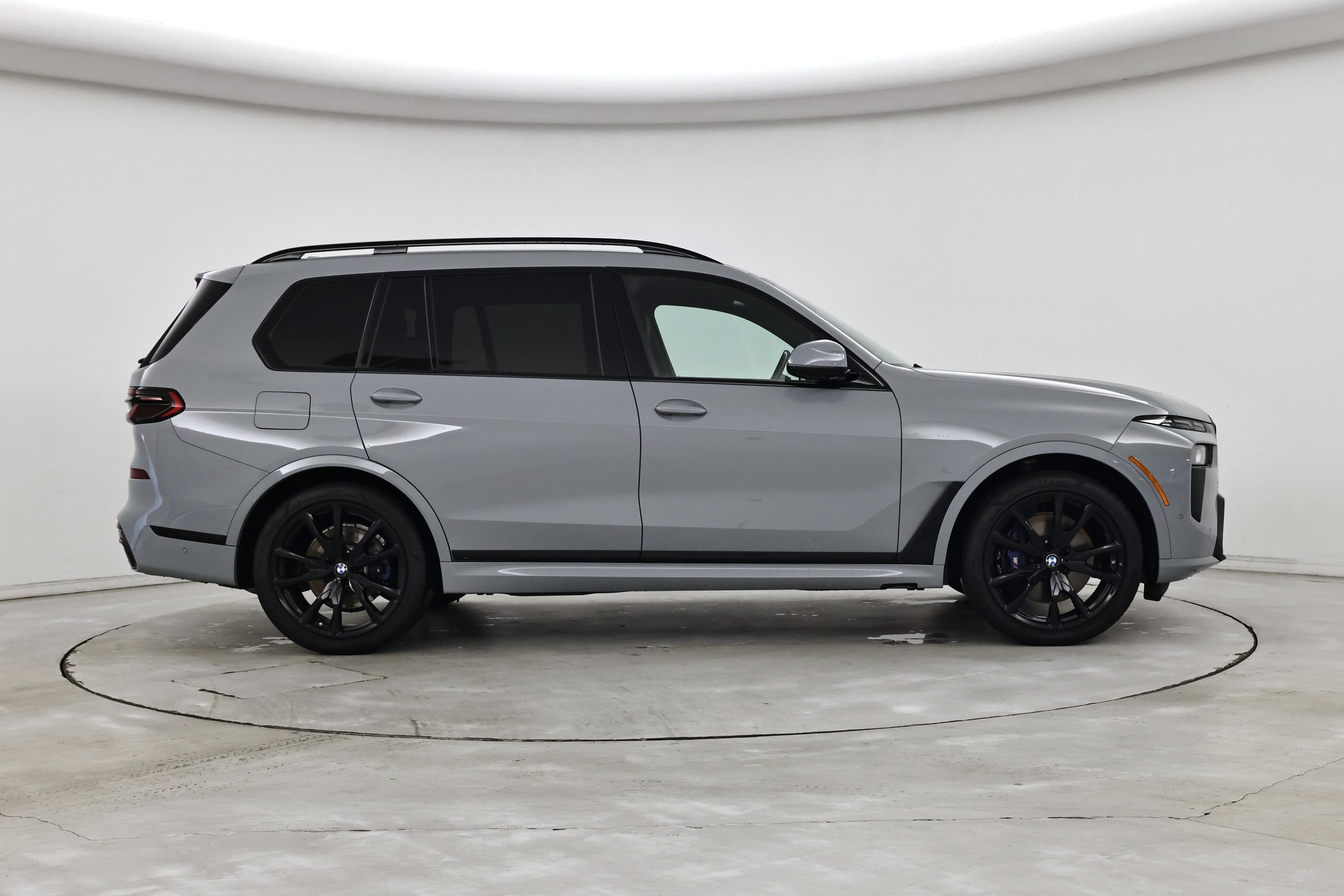 Thumbnail: 2024 BMW X7 - 7